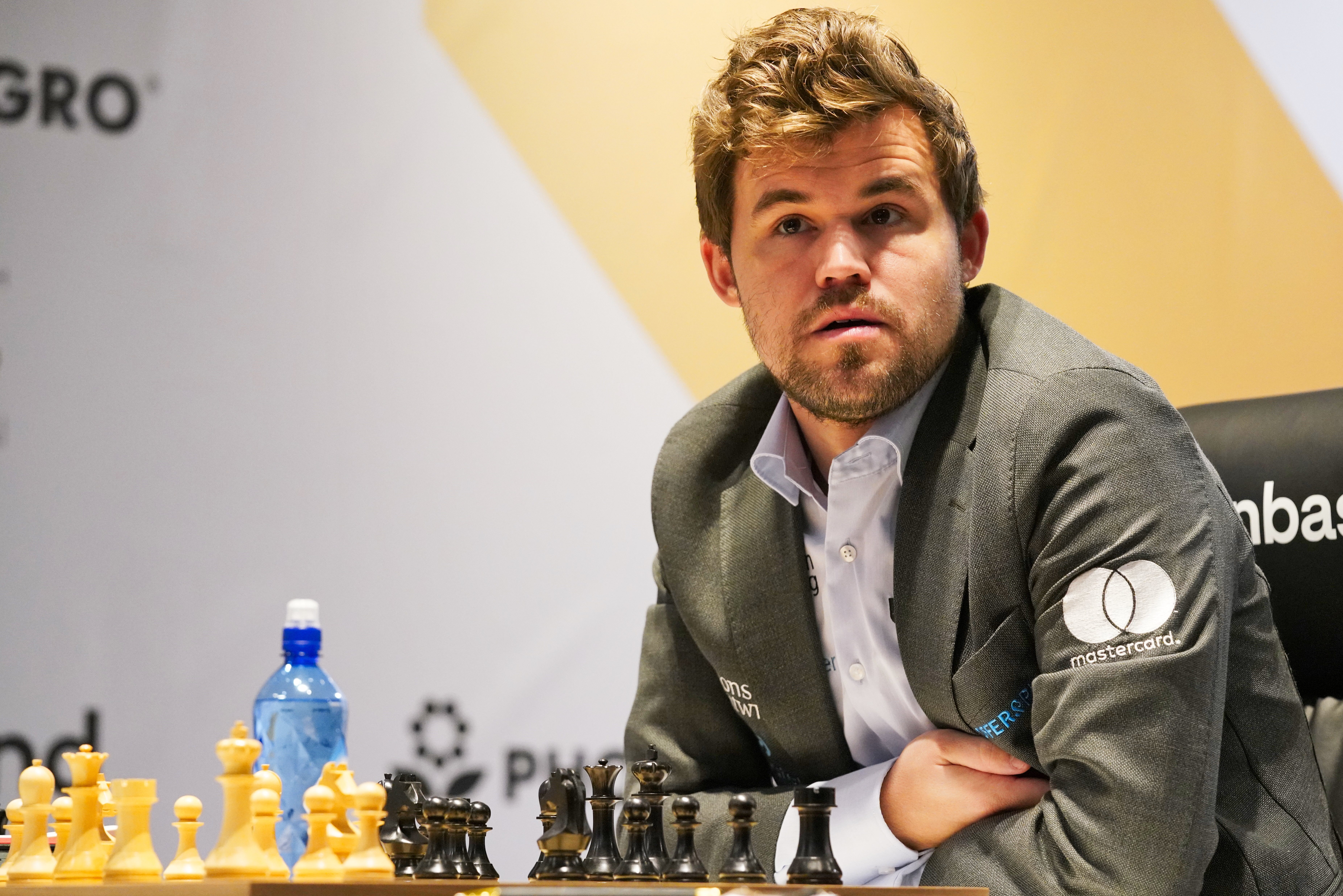 5-time world chess champion Magnus Carlsen says he will not defend his  title - OPB