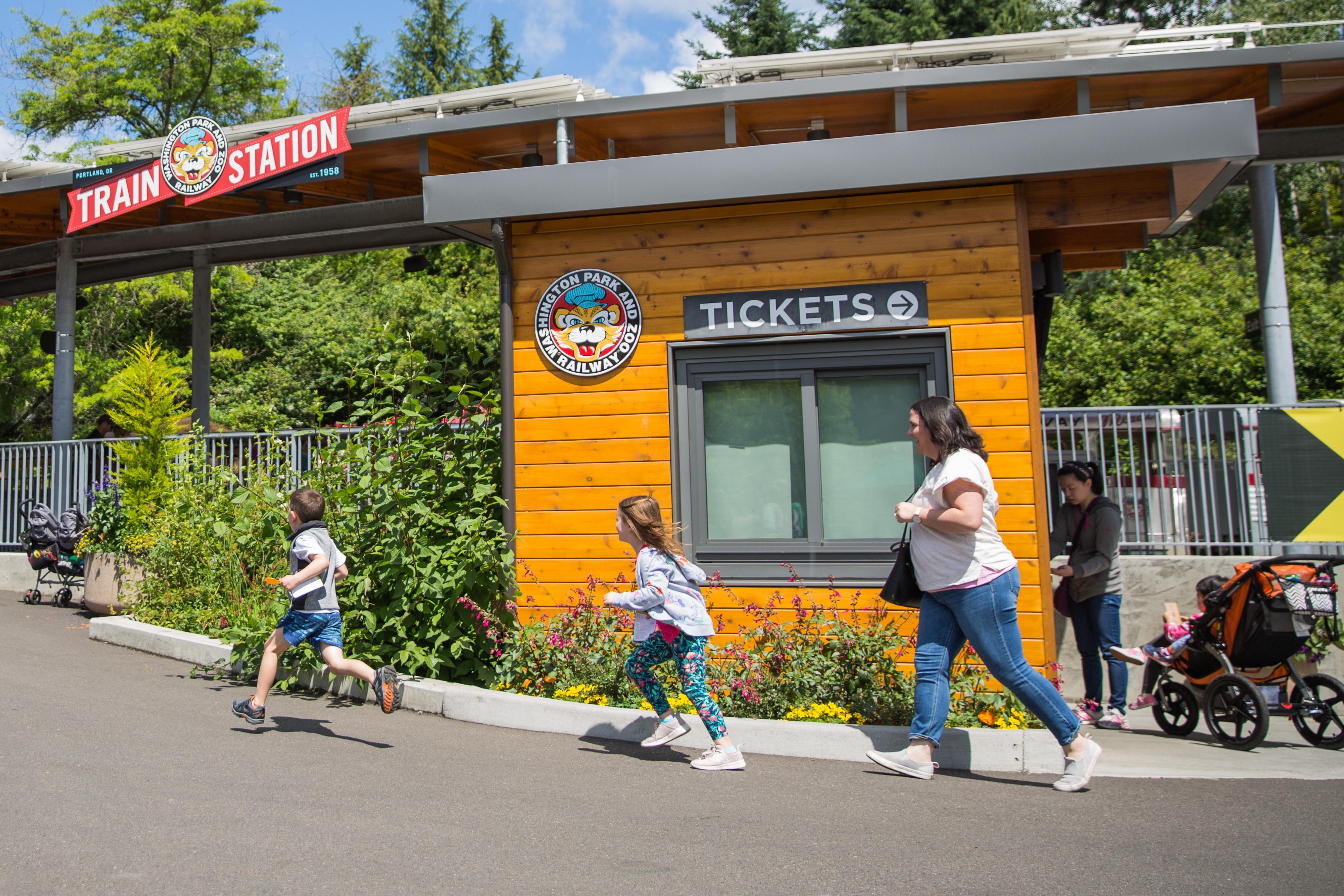 Oregon Zoo Train Ride What Will It Take To Get The Oregon Zoo Railway's Long Route Back On ...