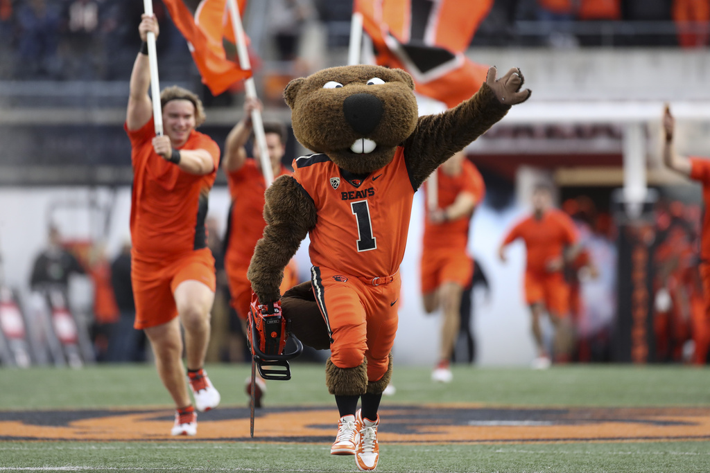 No. 19 Oregon State looks to rebound Friday night against No. 10