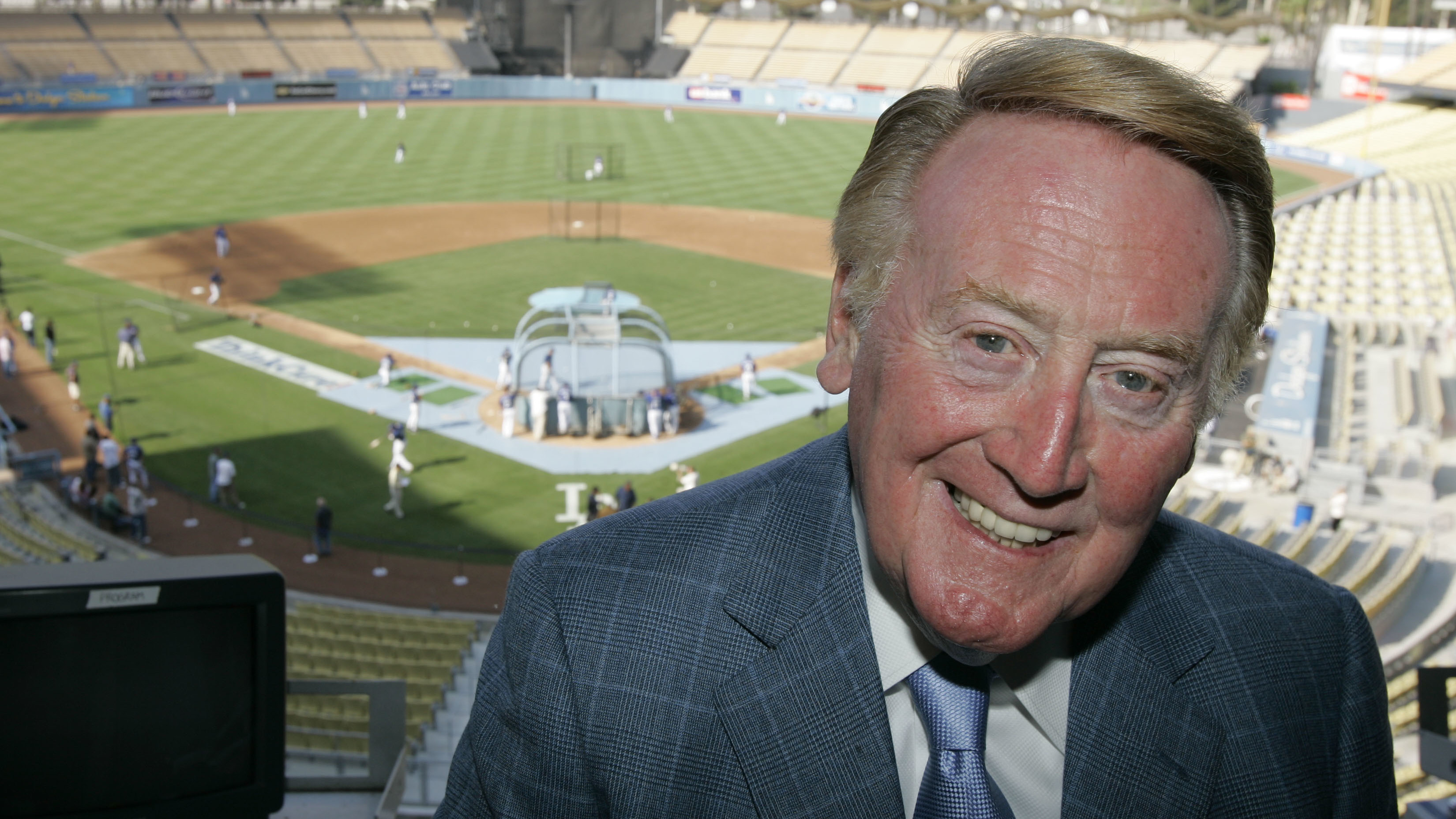 Vin Scully Tribute Patch LA The Voice Los Angeles Baseball V2 T
