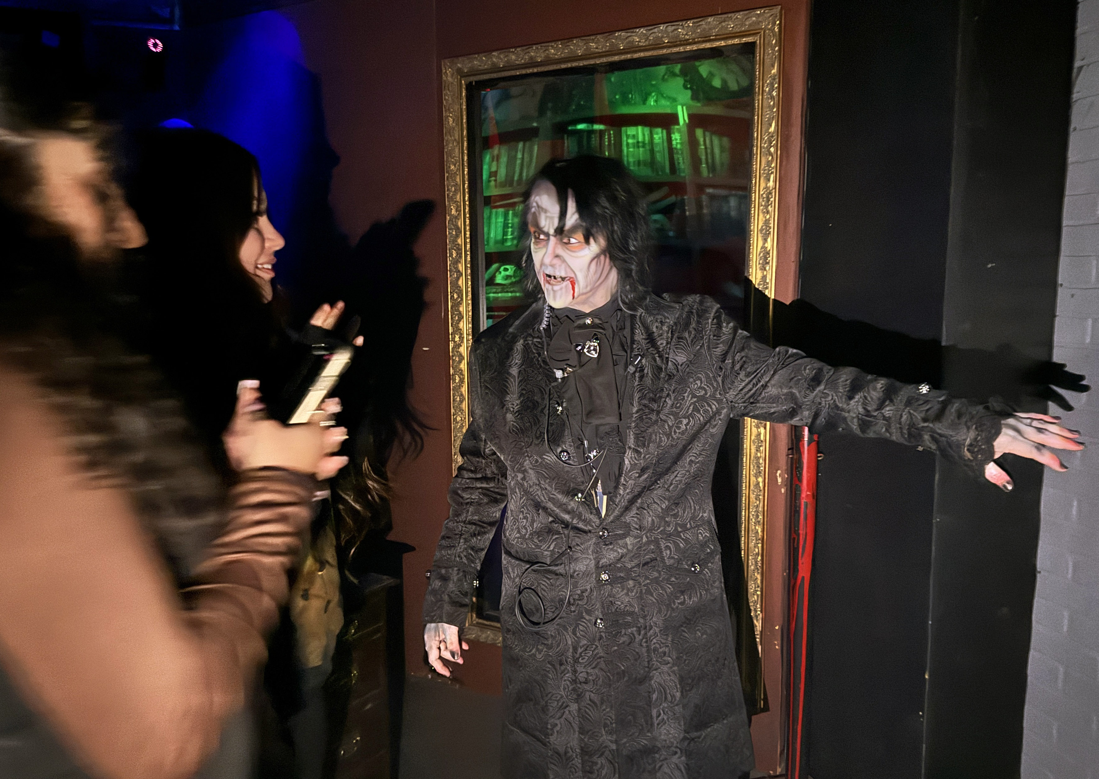 ‘At Work With’: Building a ‘haunt family’ and expelling energy with a ...