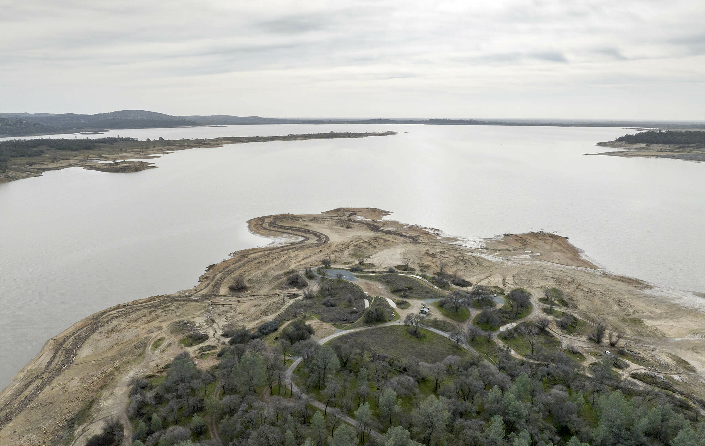 Folsom Lake Water Level Comparison