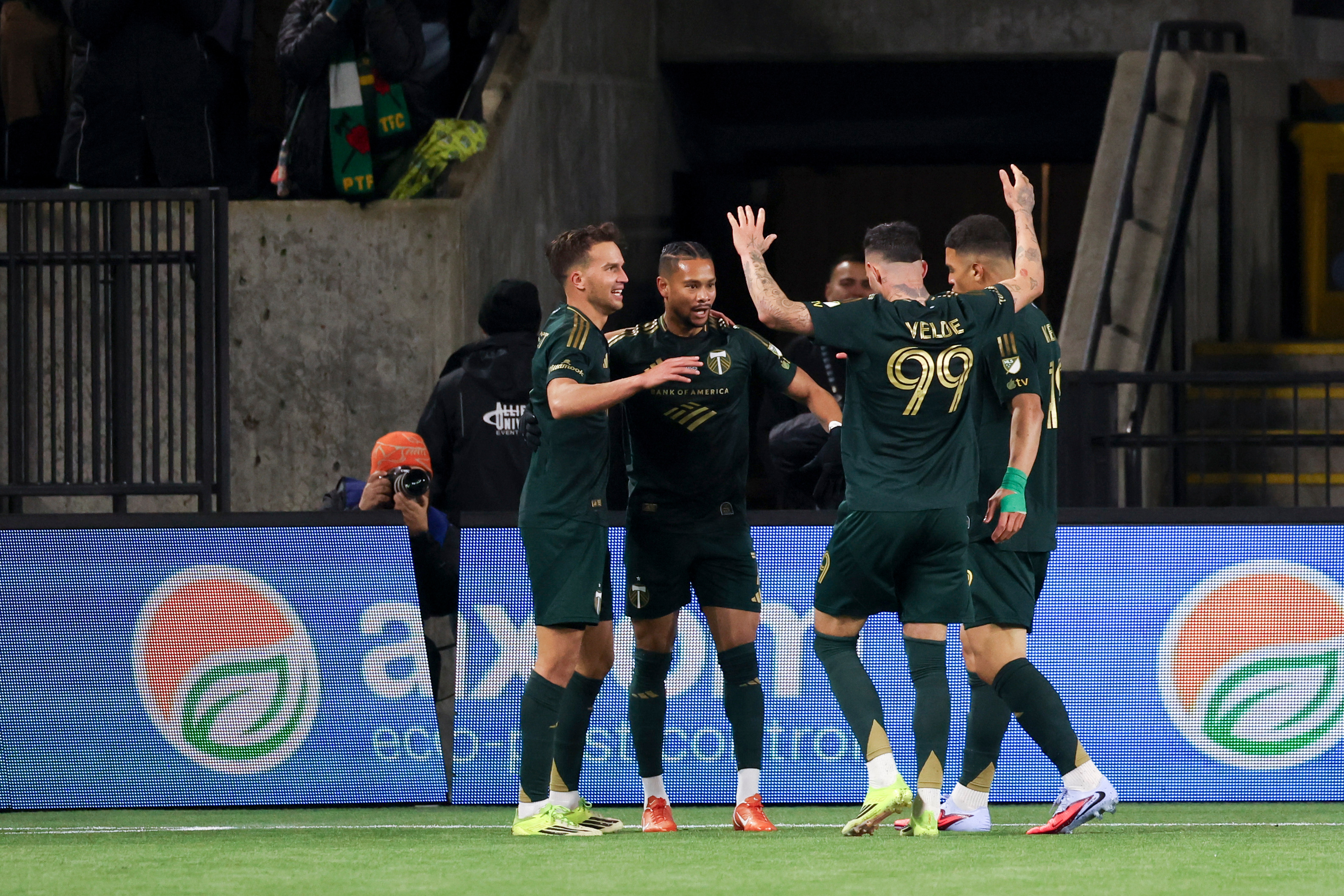 Lassiter scores winner, Chará sets records as Timbers open season