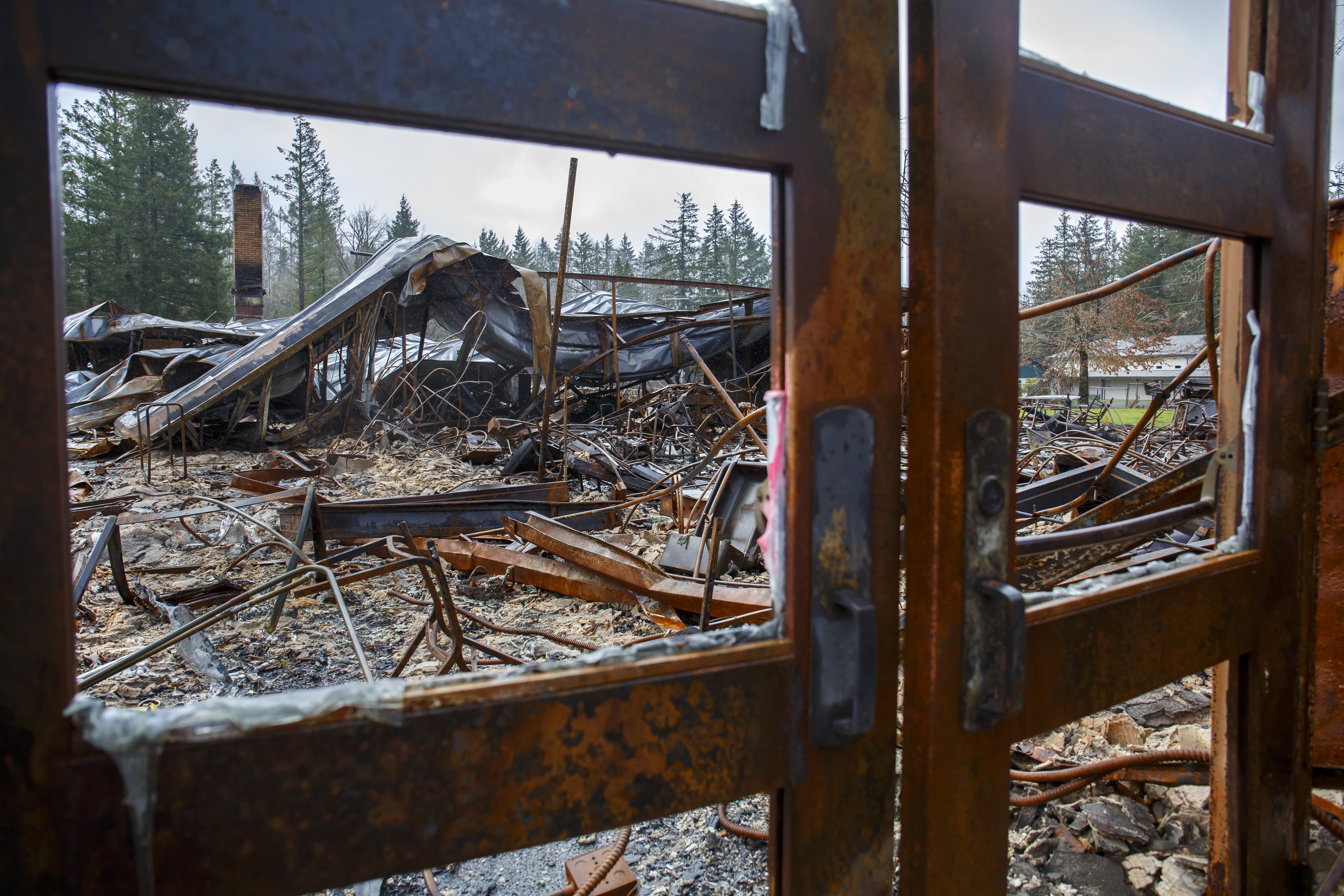 Oregon needs more money to combat wildfires, but lawmakers are split on how  to do it - OPB