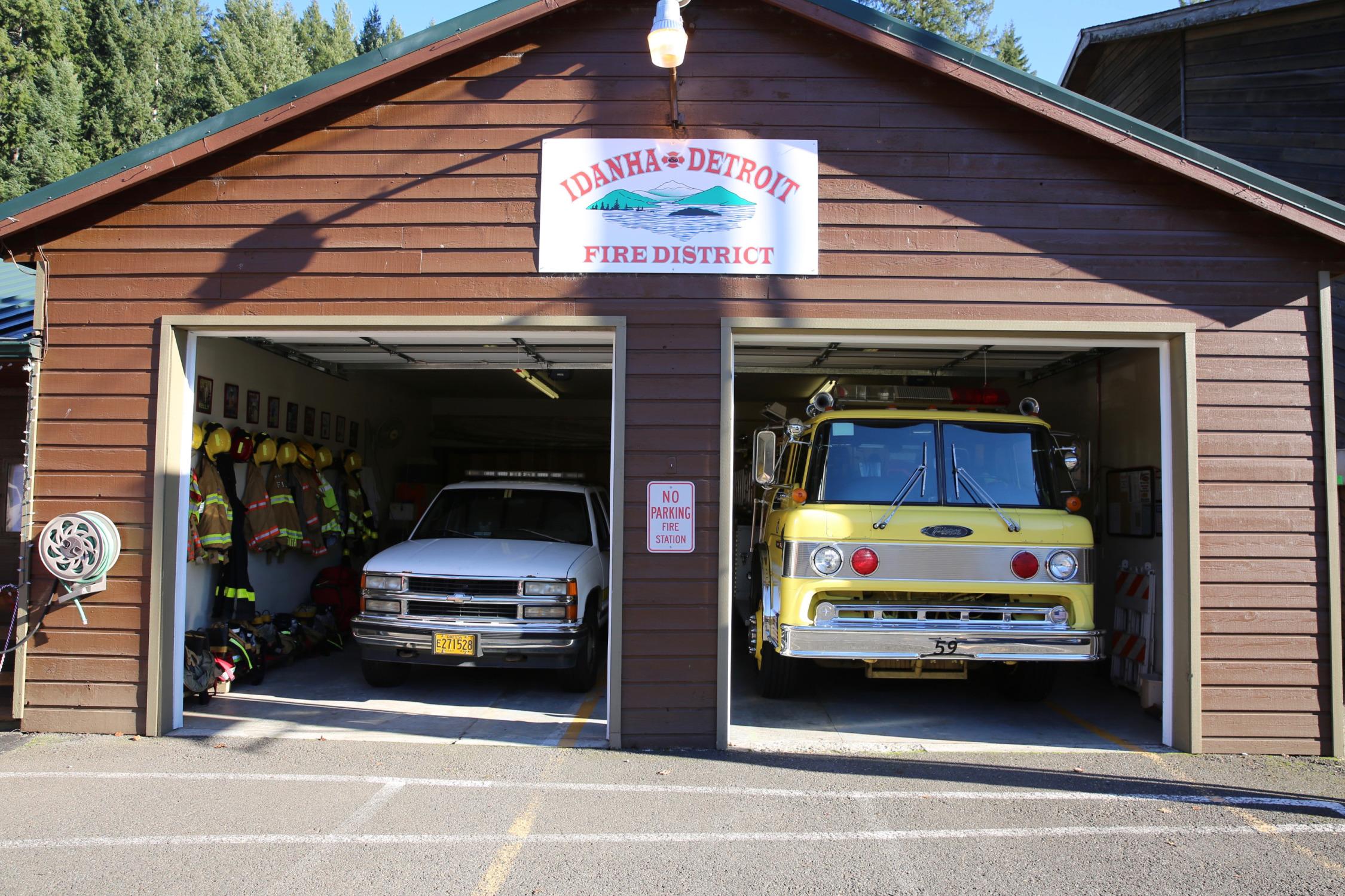 Oregon Rural Emergency Services Suffer From Lack Of Volunteers - OPB
