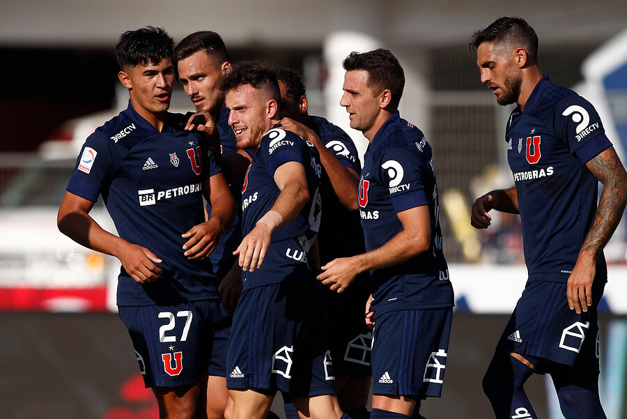 Problemas en la U? Cristopher Toselli no evade el tema y sale a aclarar  supuesto cara a cara entre Pellegrino y el plantel - Soy Azul