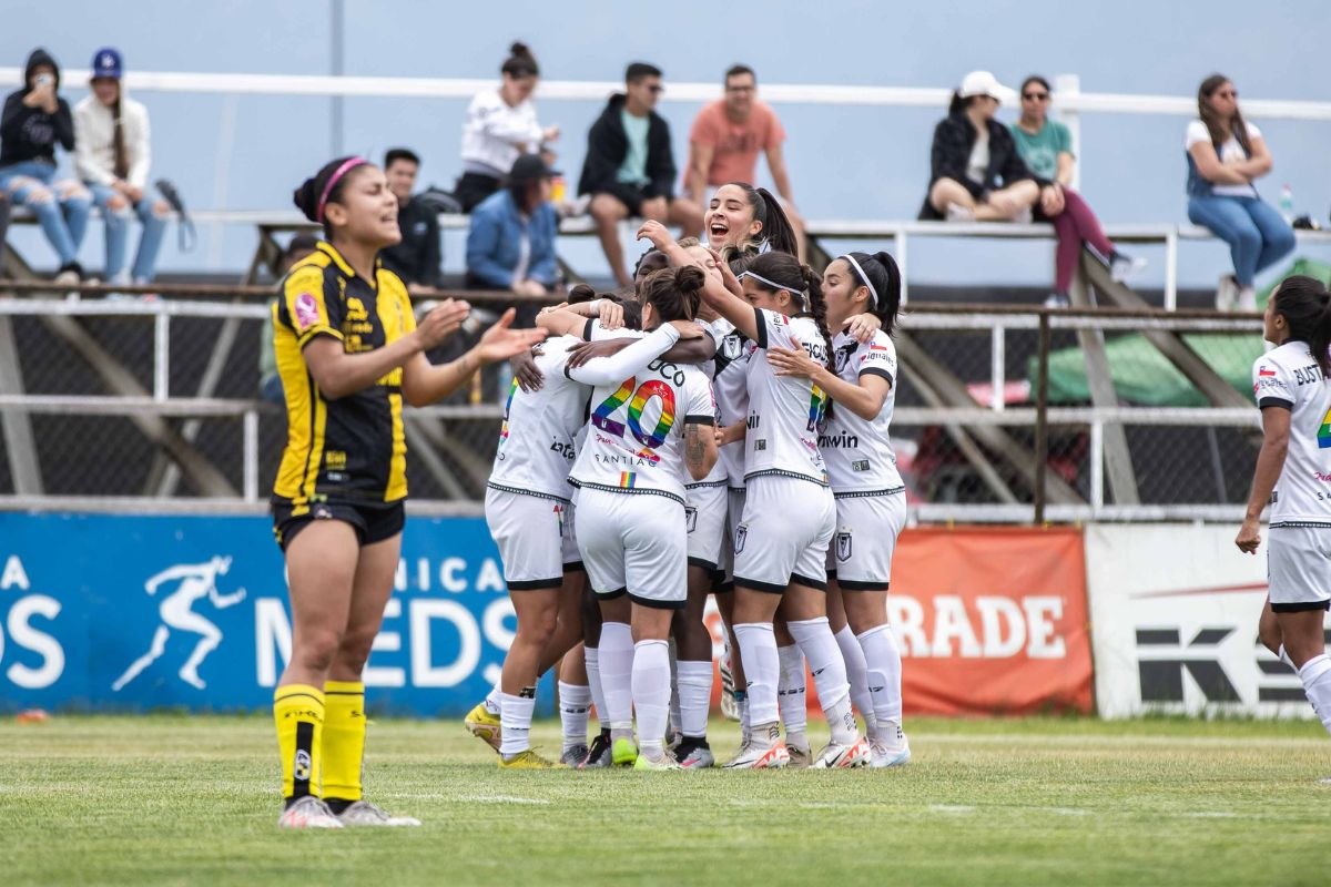 Finalistas: Santiago Morning espera al ganador entre Colo Colo y la U para  definir al campeón del Fútbol Femenino – En Cancha