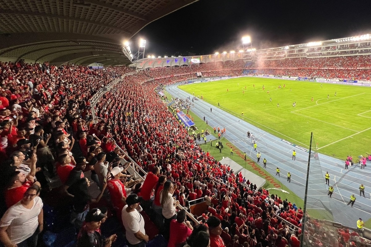 VIDEO | Fiesta en el Pascual Guerrero: la final femenina en Colombia batió  todos los récords de asistencia – En Cancha