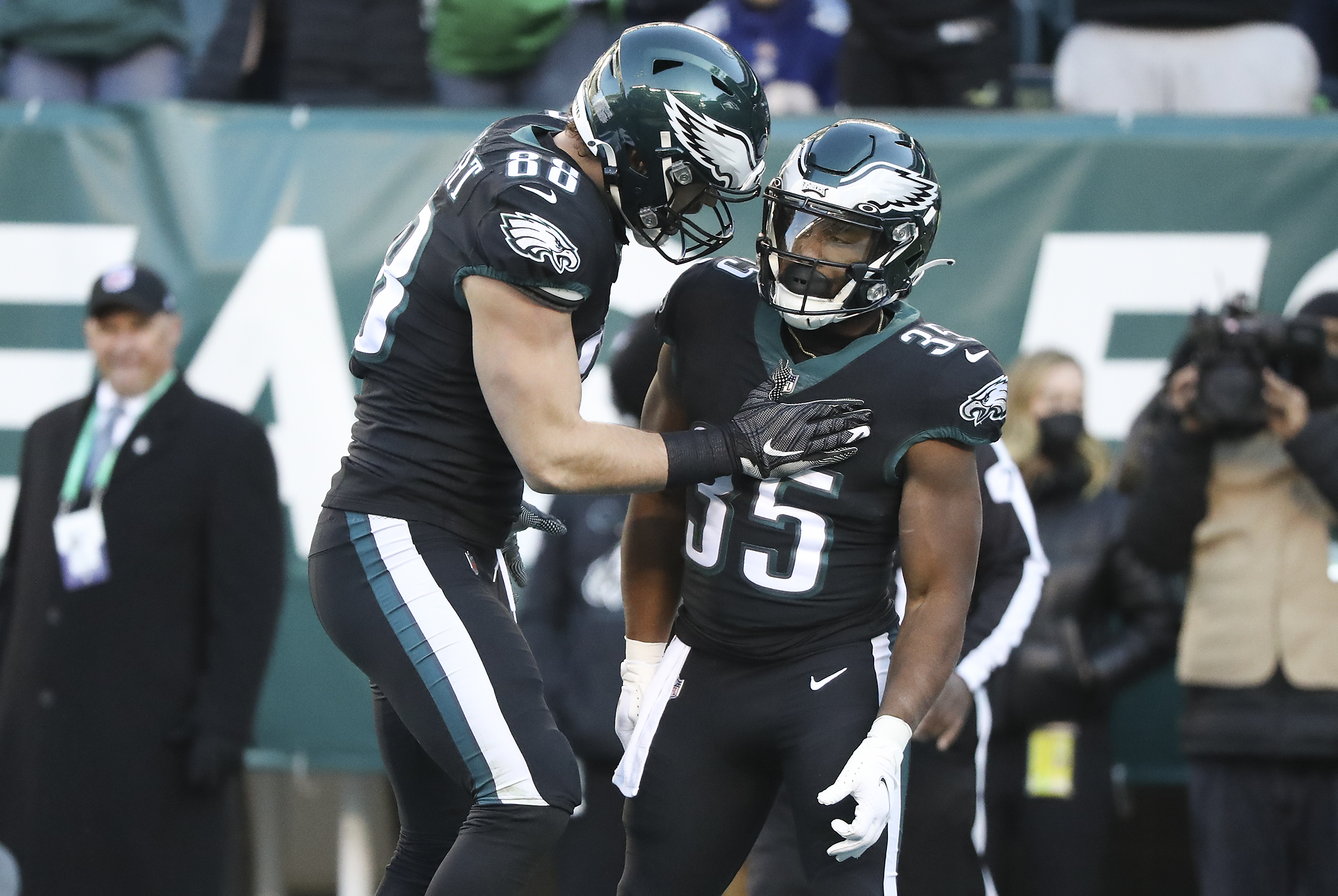 Eagles launch Philadelphia anti-gun violence initiative