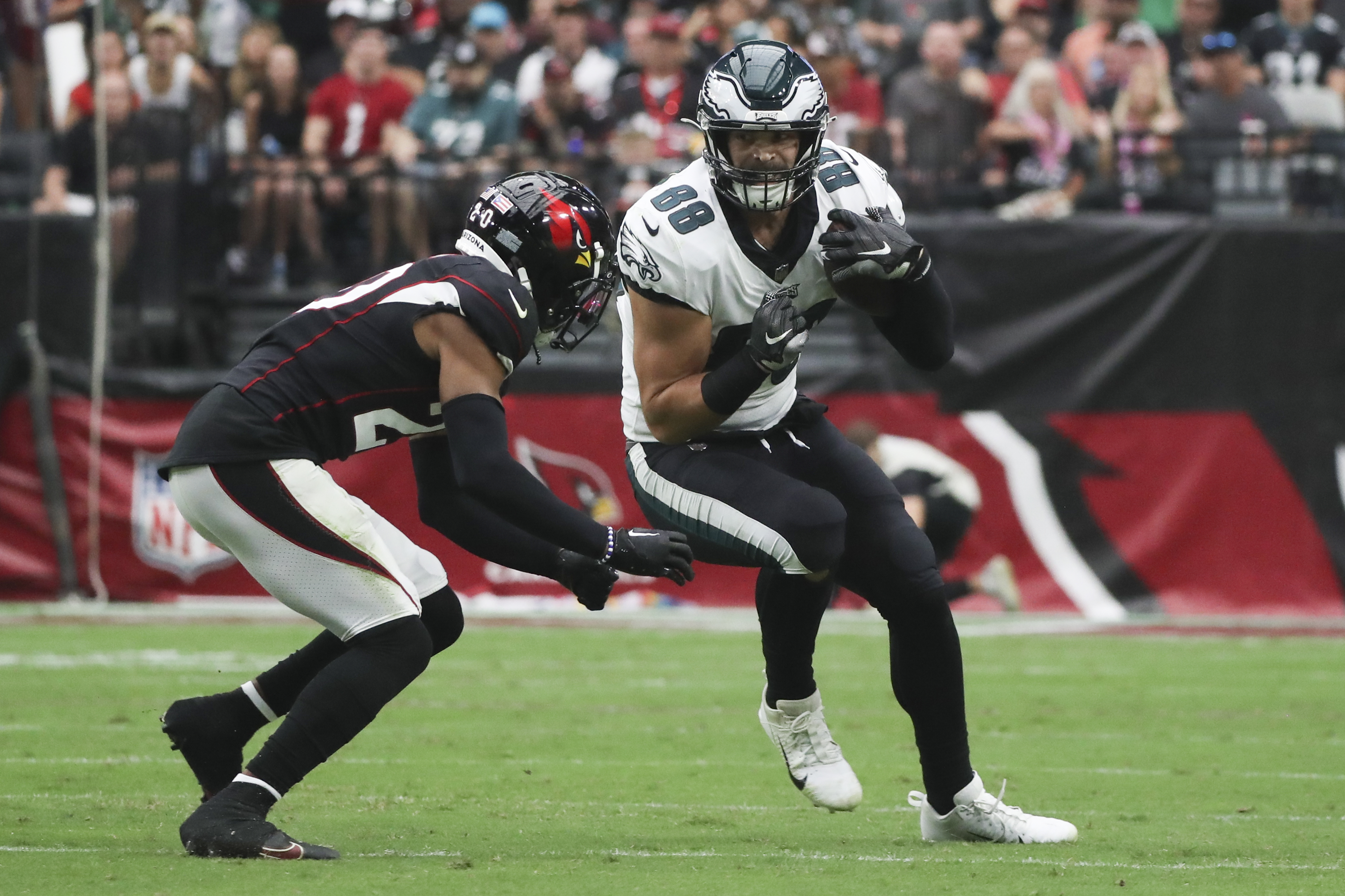 Philadelphia Eagles TE Dallas Goedert, DC Jonathan Gannon Focus on