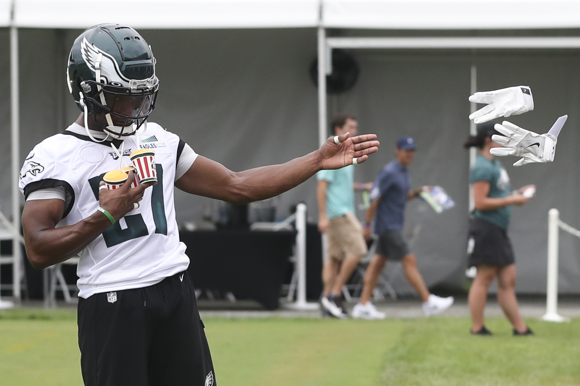 Eagles News: Kenneth Gainwell makes list of training camp disappointments -  Bleeding Green Nation