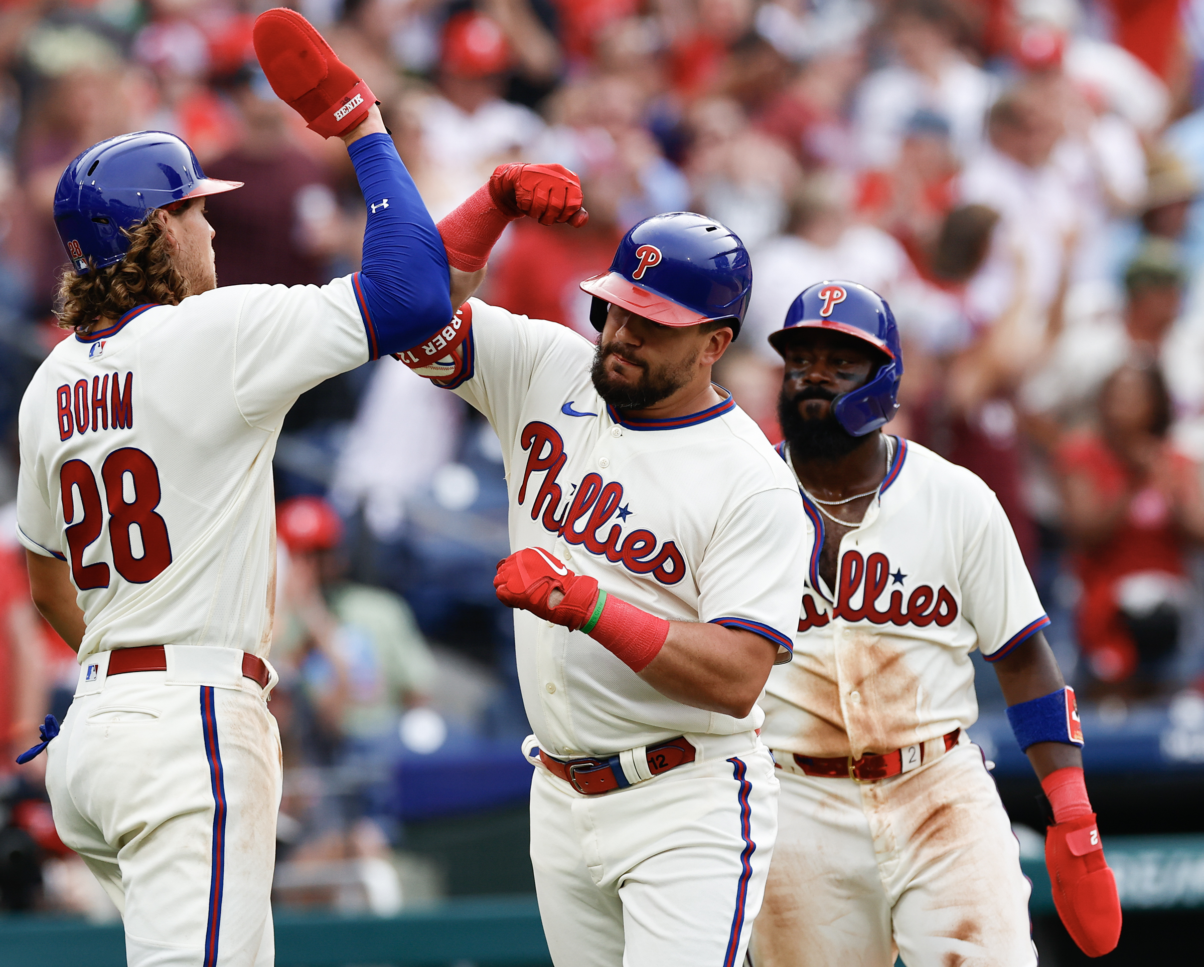 Nationals blow out Phillies 7-1