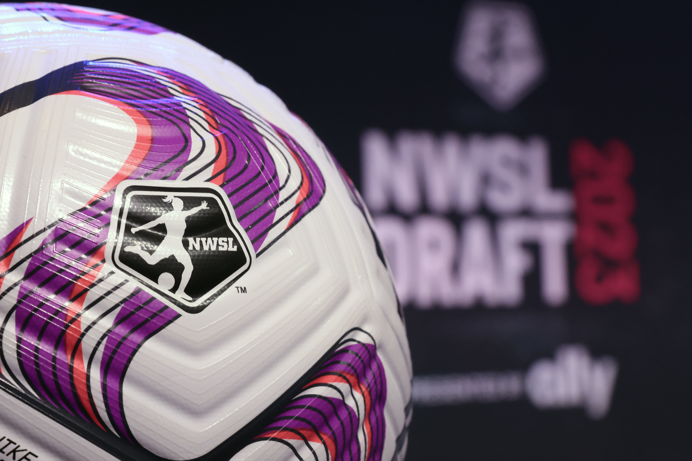 Will the NWSL expand to California again? A group of Bay Area