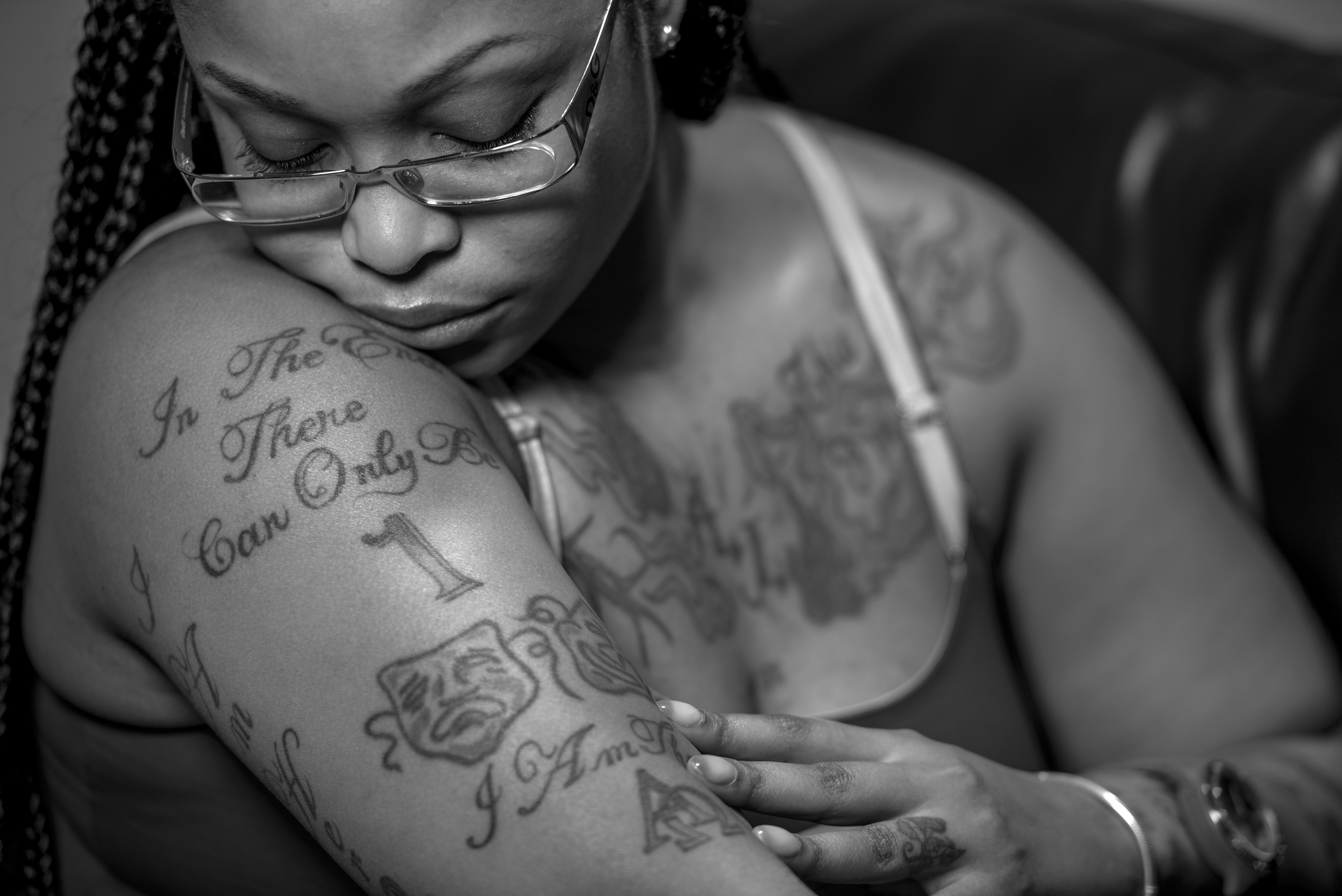 With tattoos, breast cancer fighters choose to tell their stories