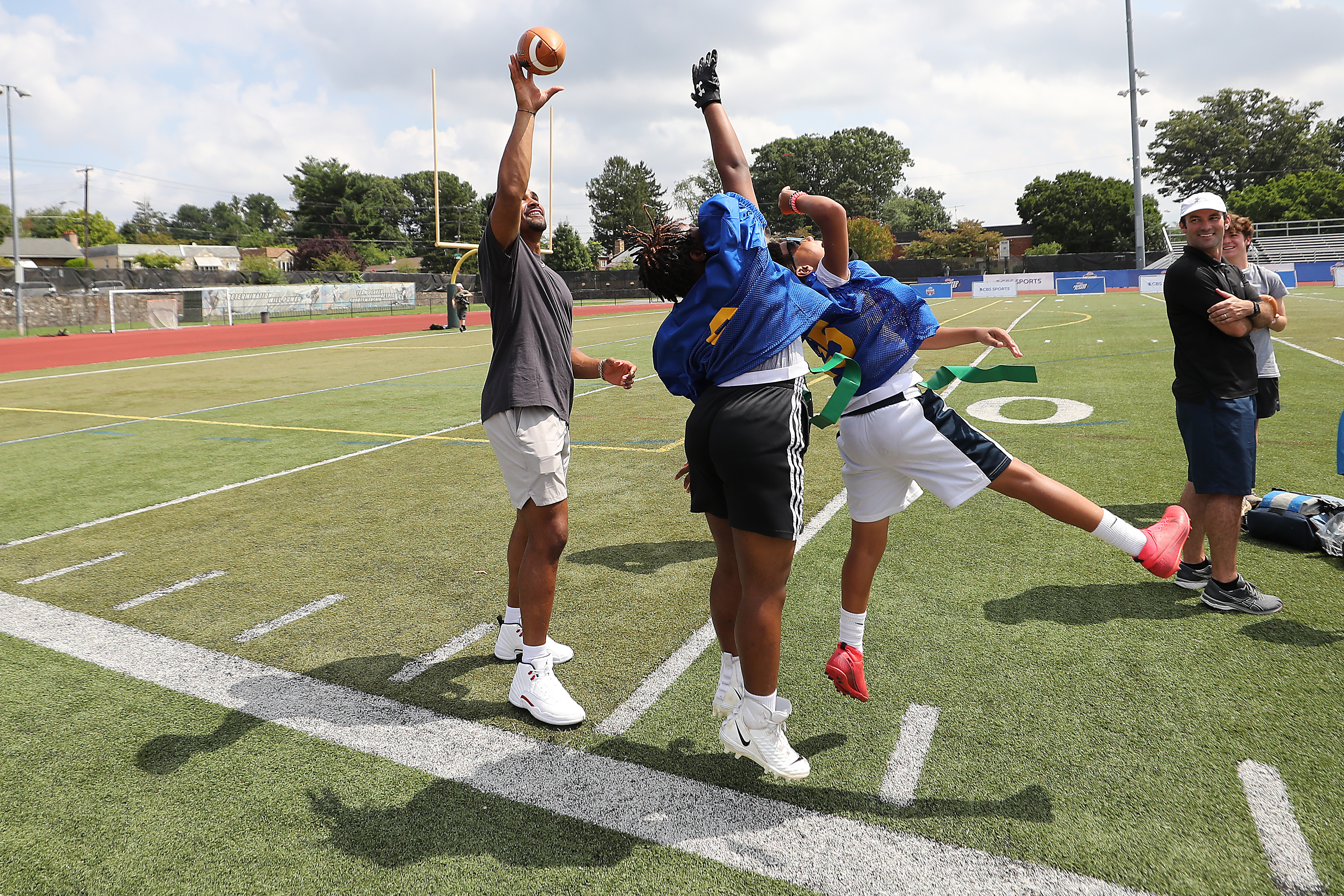 Jalen Hurts making a profound impact on Pennsylvania kids