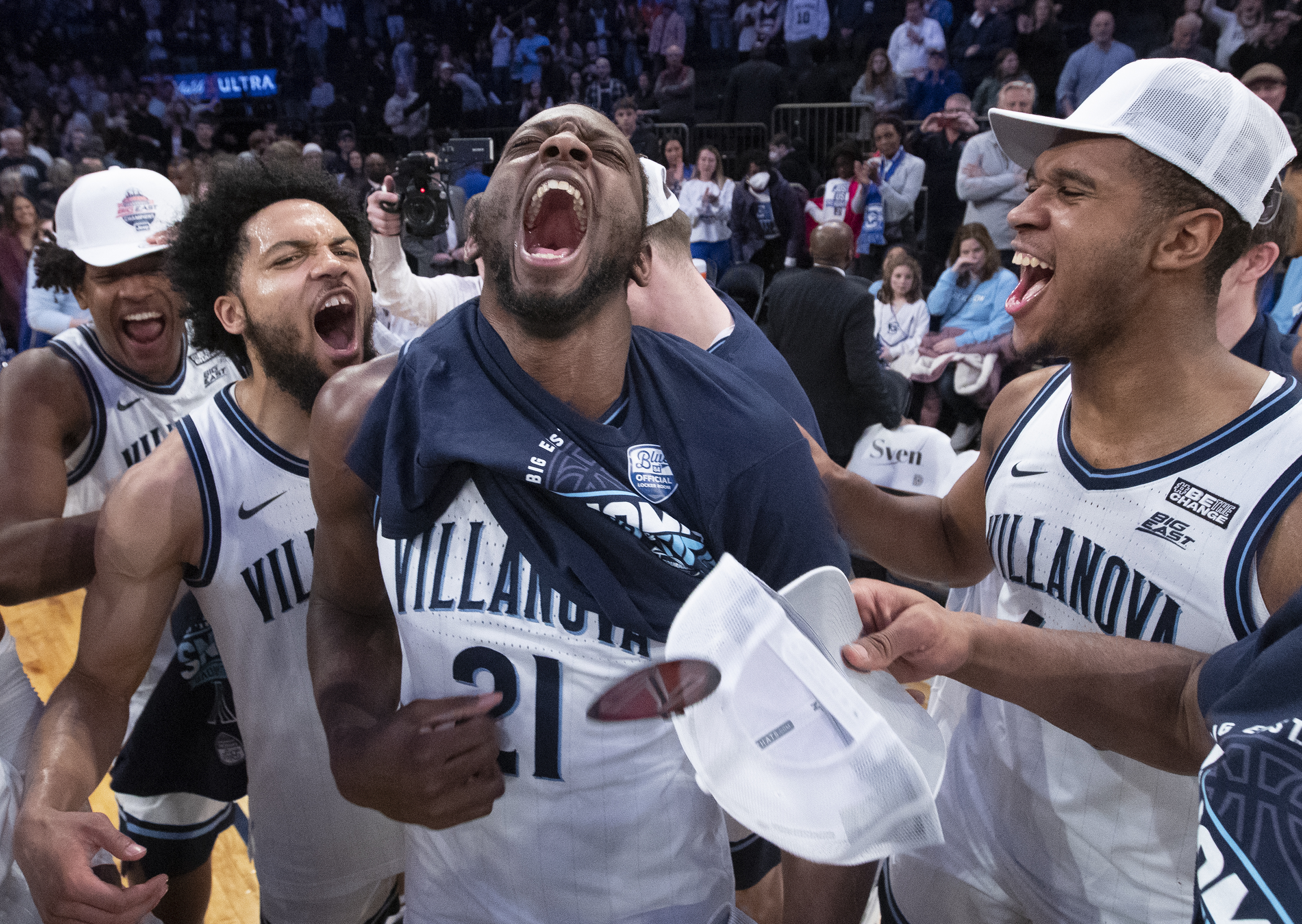 Villanova wins the Big East crown, holds off Creighton in 54-48 win - VU  Hoops