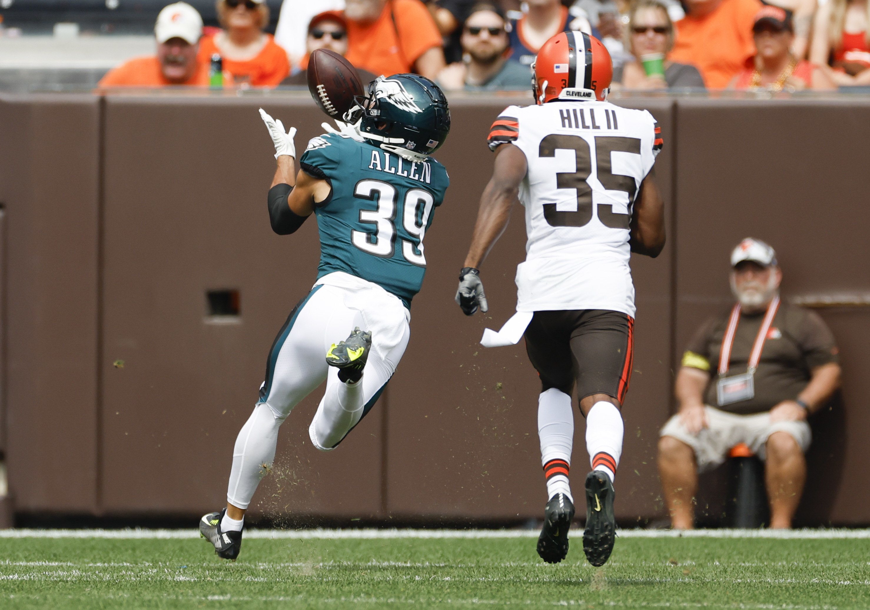 Lehigh students celebrate Philadelphia Eagles' win - The Brown and