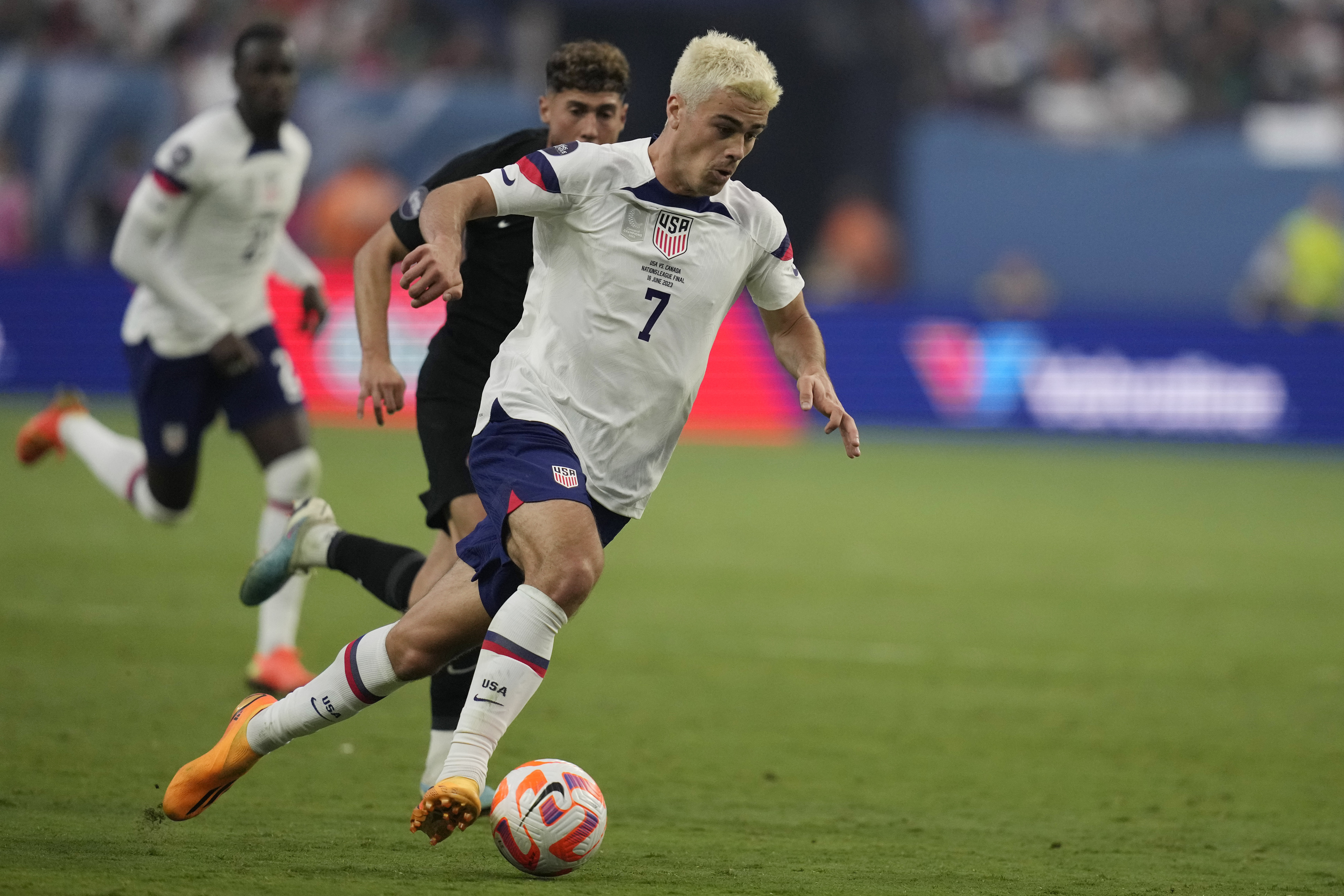 New England Revolution player tests positive for coronavirus - AS USA