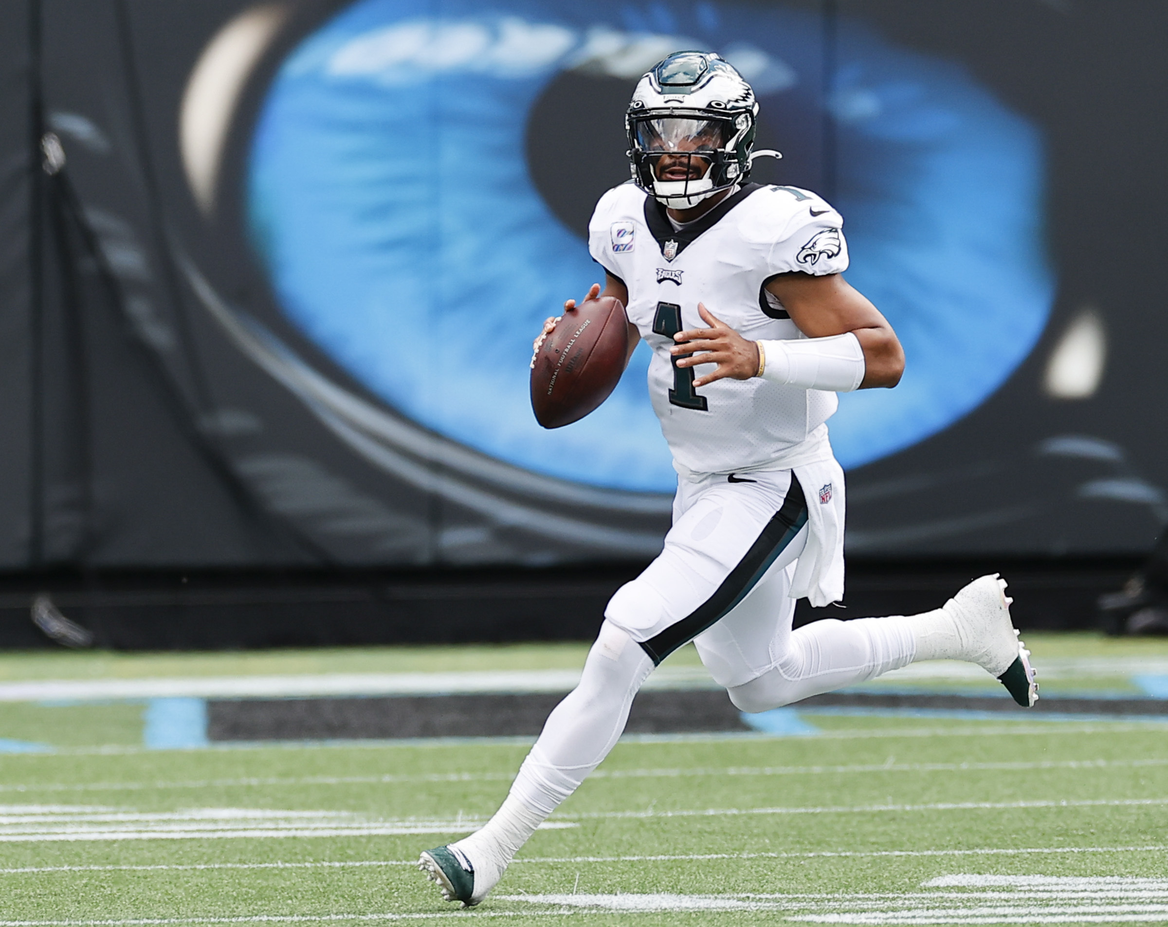 Jalen Hurts, Eagles offense weren't sharp, but lifted each other to finish  Panthers