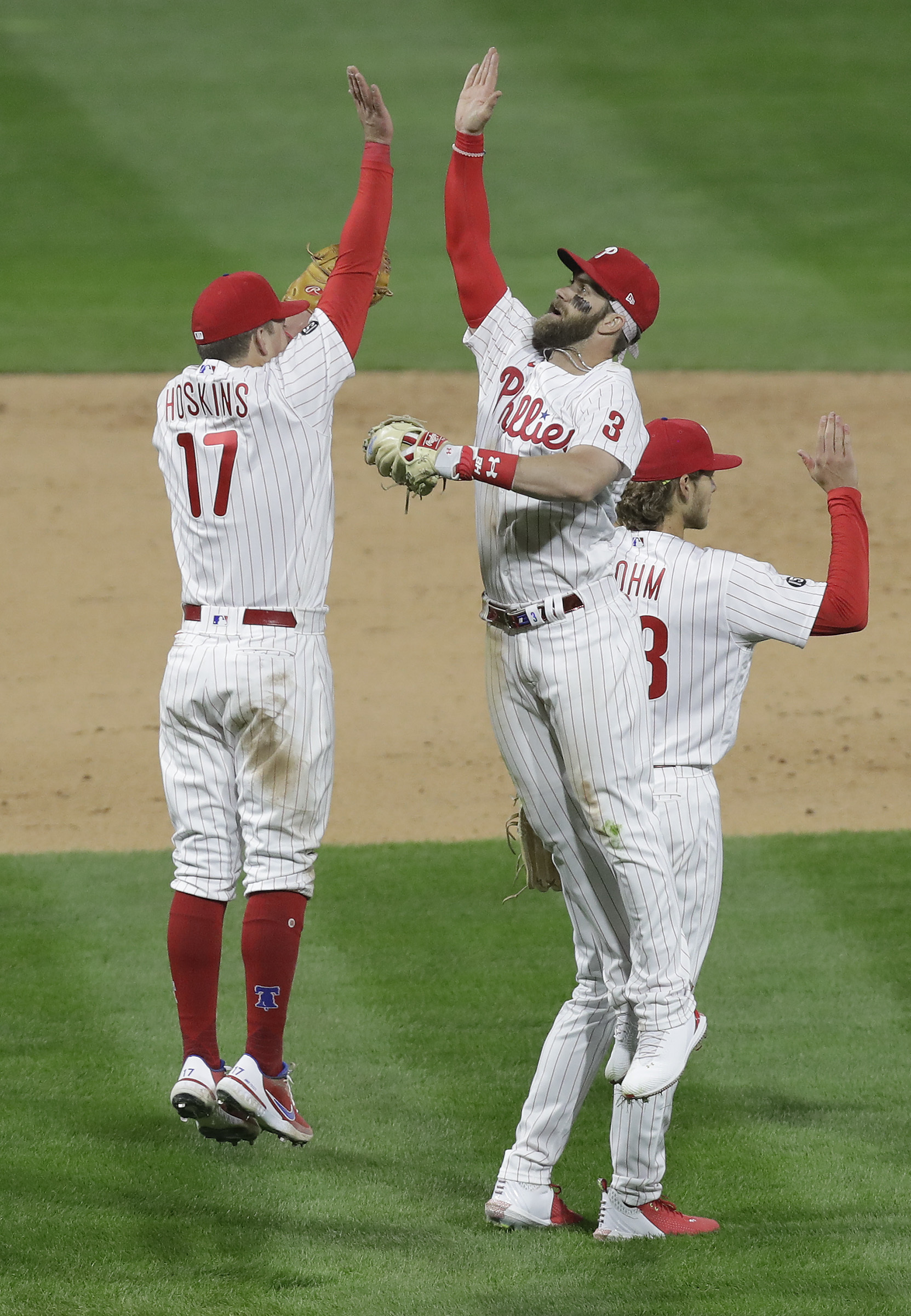 Phillies can't figure out Jacob deGrom in 1-0 loss