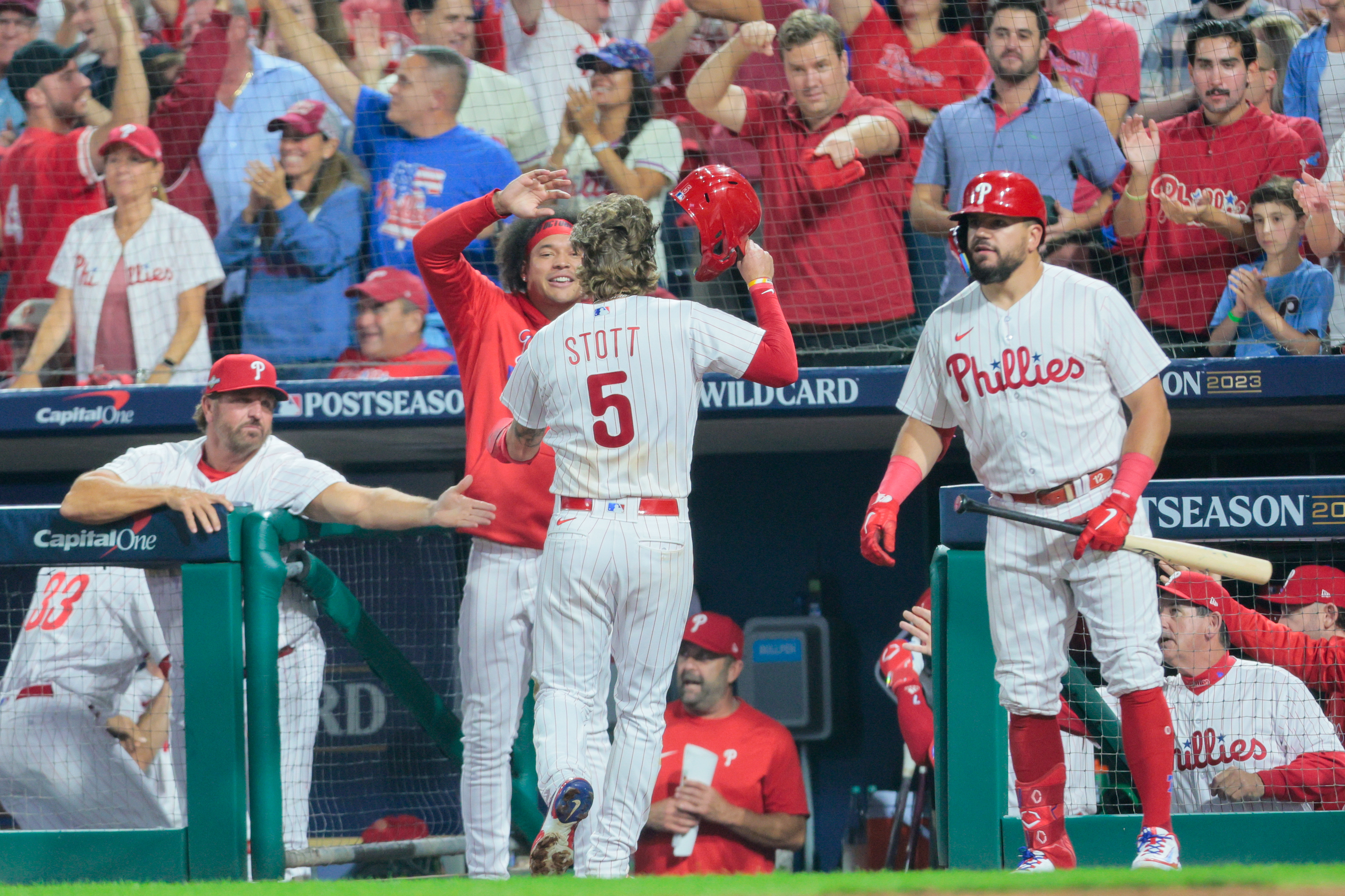 RedOctober: After 11-year playoff drought, Phillies fans descend
