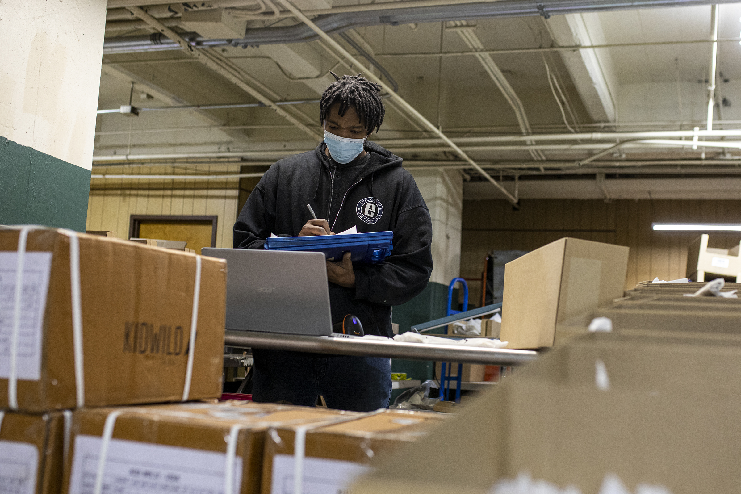 What Are  Warehouse Deals? – Shipmate Fulfillment Blog