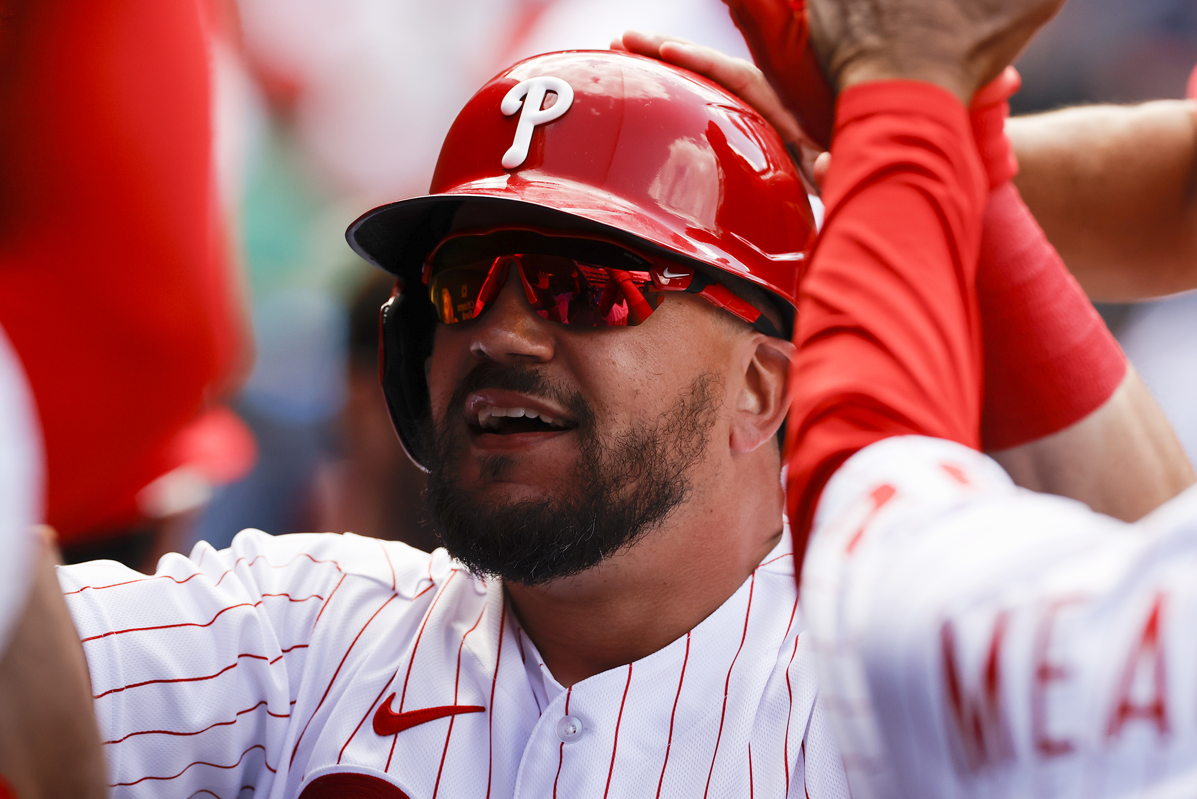 Kyle Schwarber's Phillies debut: couldn't write any better'