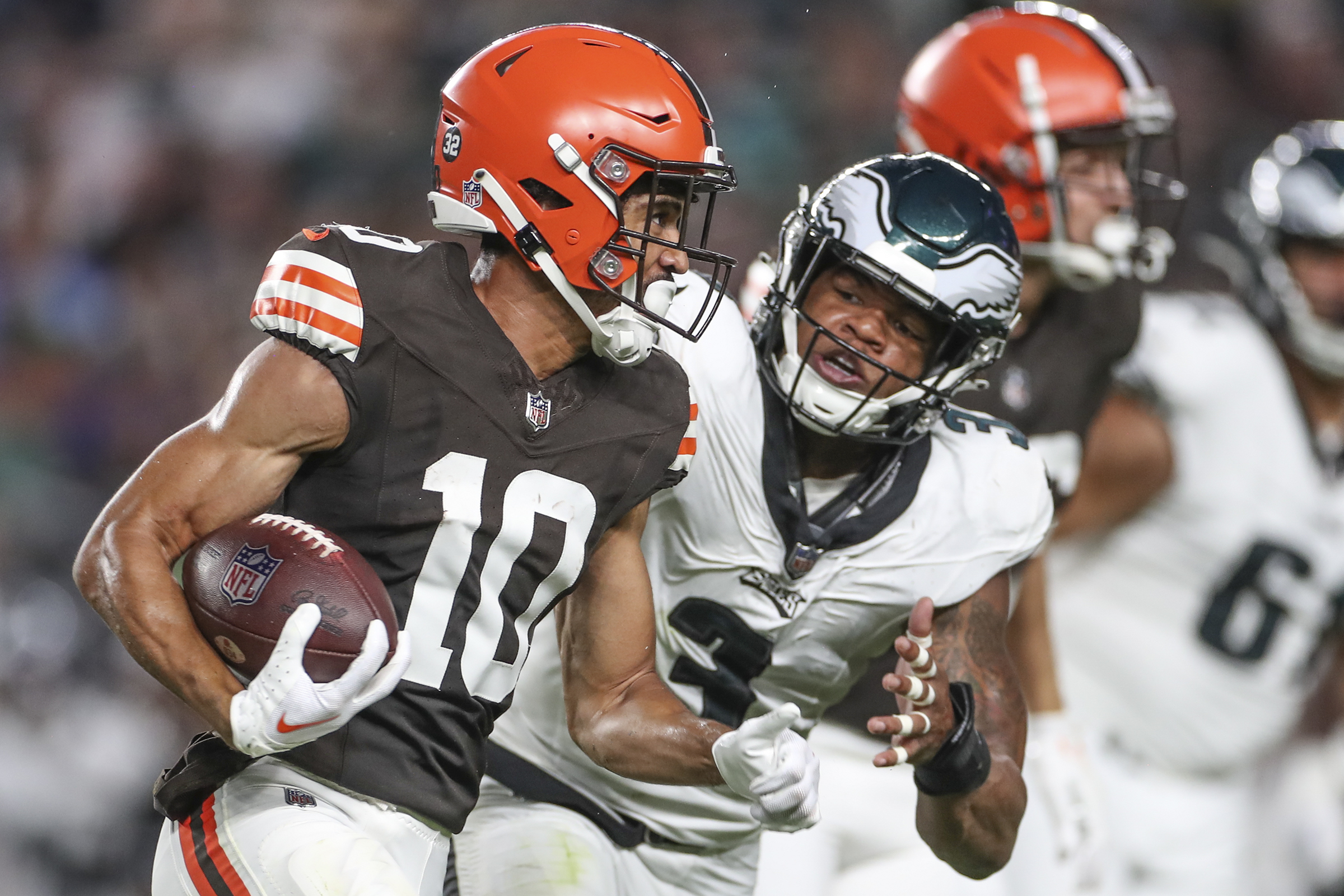 Browns Lose Preseason Standout Ronnie Hickman to Injury Against