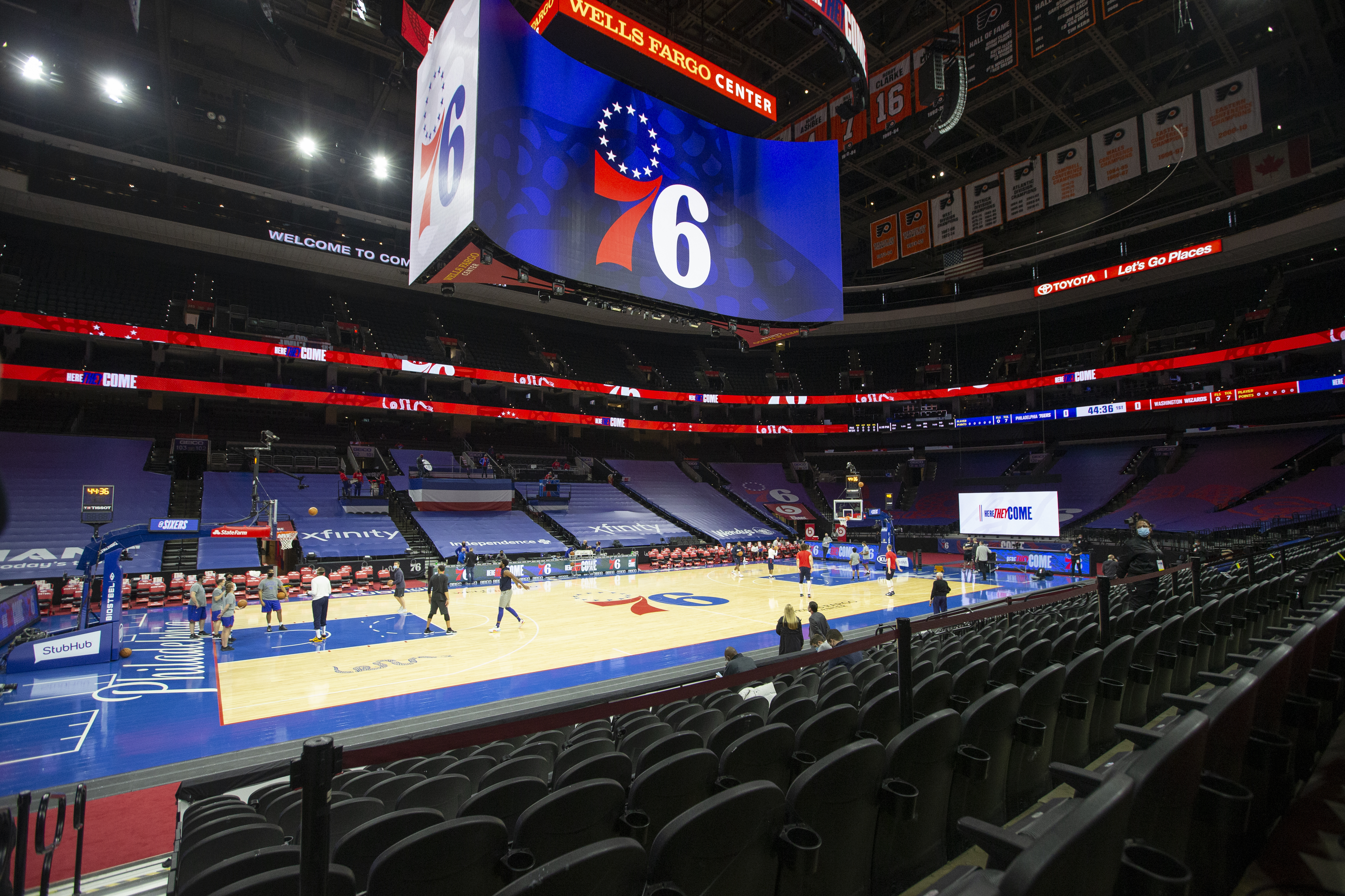 Sixers, Flyers getting closer to hosting fans as Wells Fargo Center earns  important safety rating