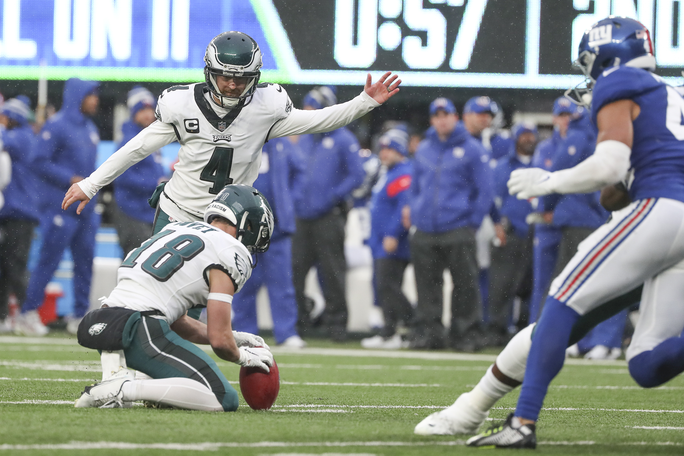 Eagles elevate Britain Covey, Arryn Siposs for matchup vs. Patriots