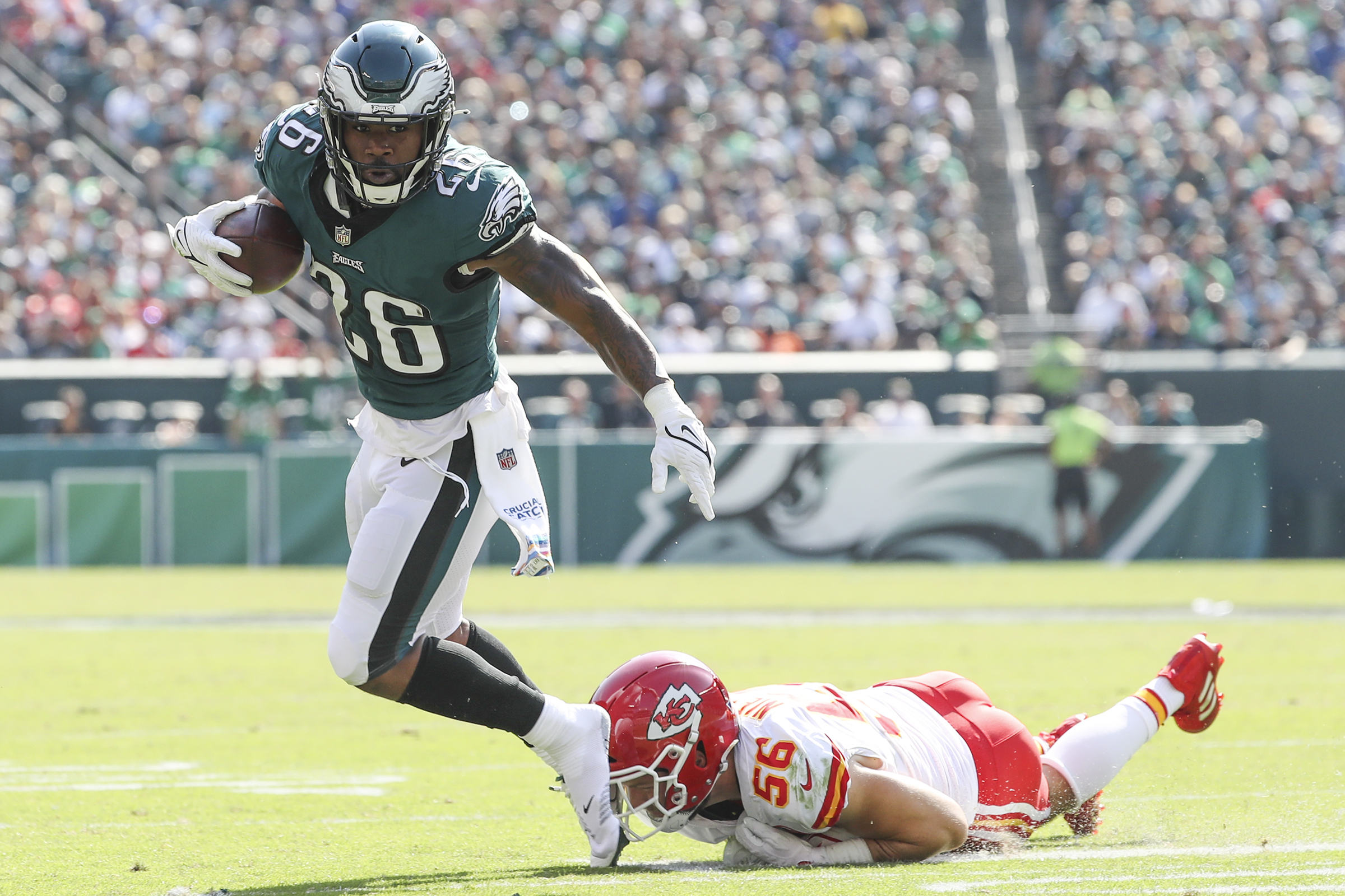 Eagles RB Miles Sanders Named Week 4 Offensive Player