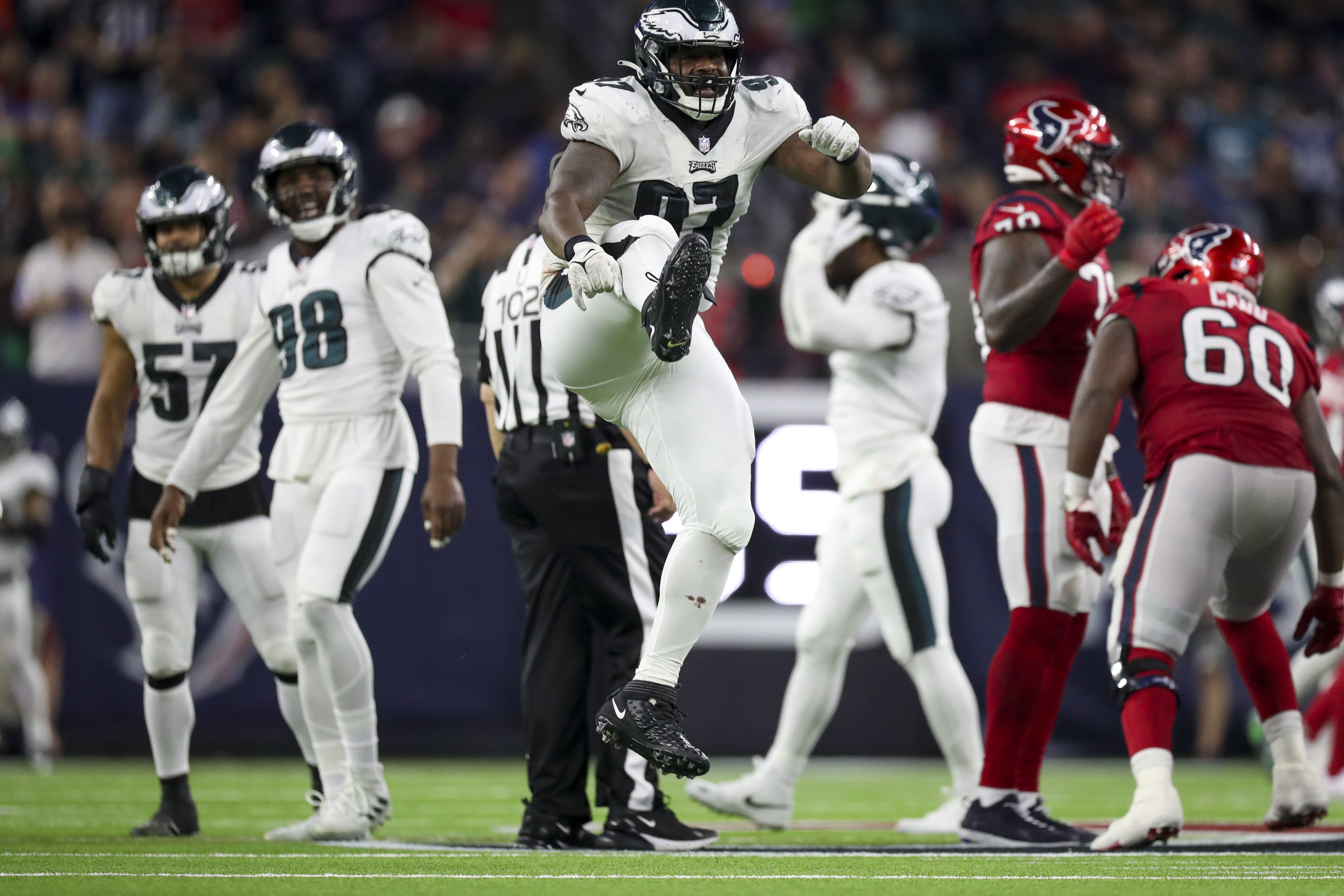 2 Eagles soar to the Super Bowl from Upper Marlboro - WTOP News