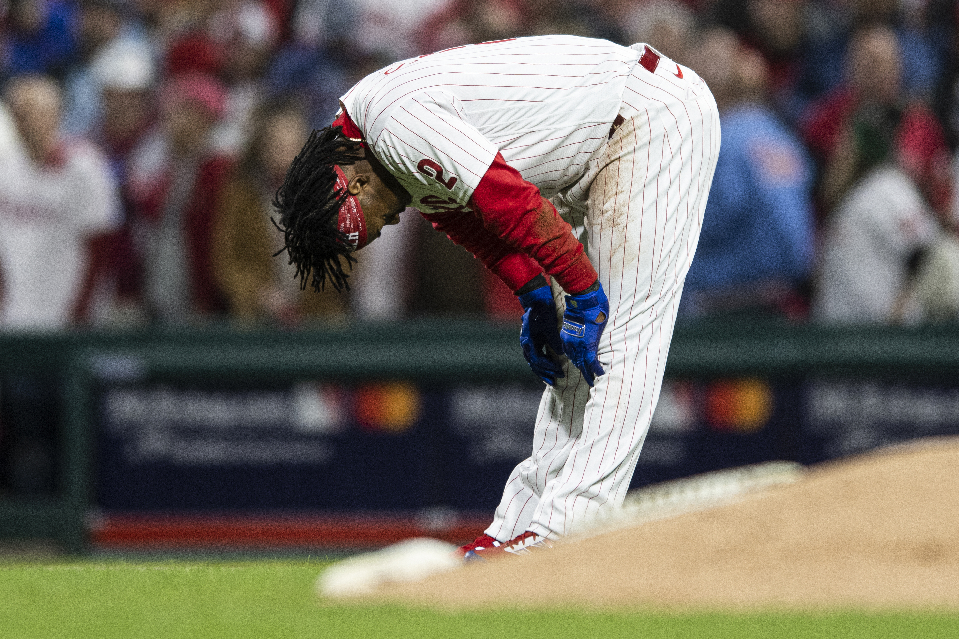 I never expected to throw 100′: Inside the reemergence of the Phillies' Seranthony  Domínguez – The Morning Call