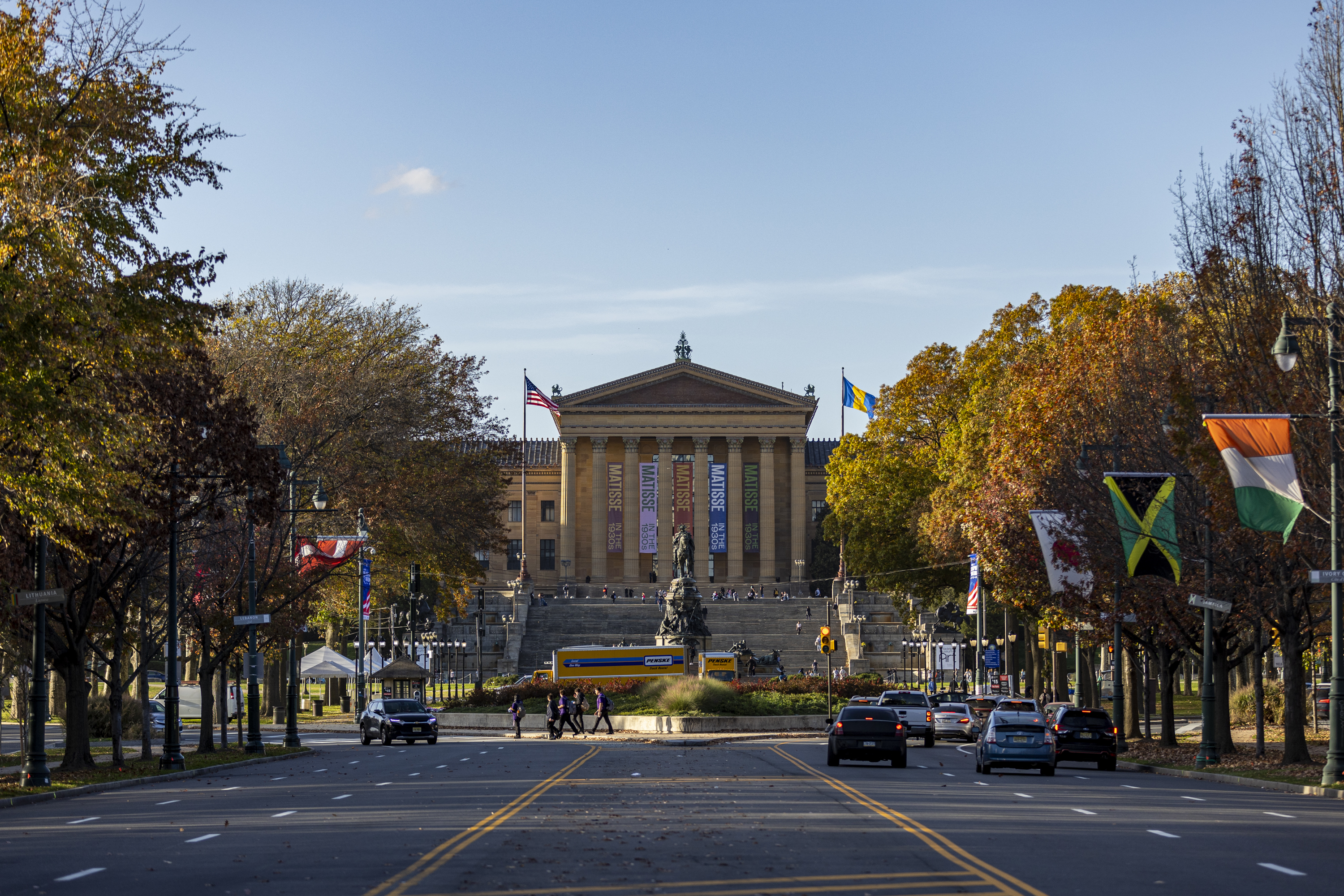 Philly To Replace Flags Along Ben Franklin Parkway