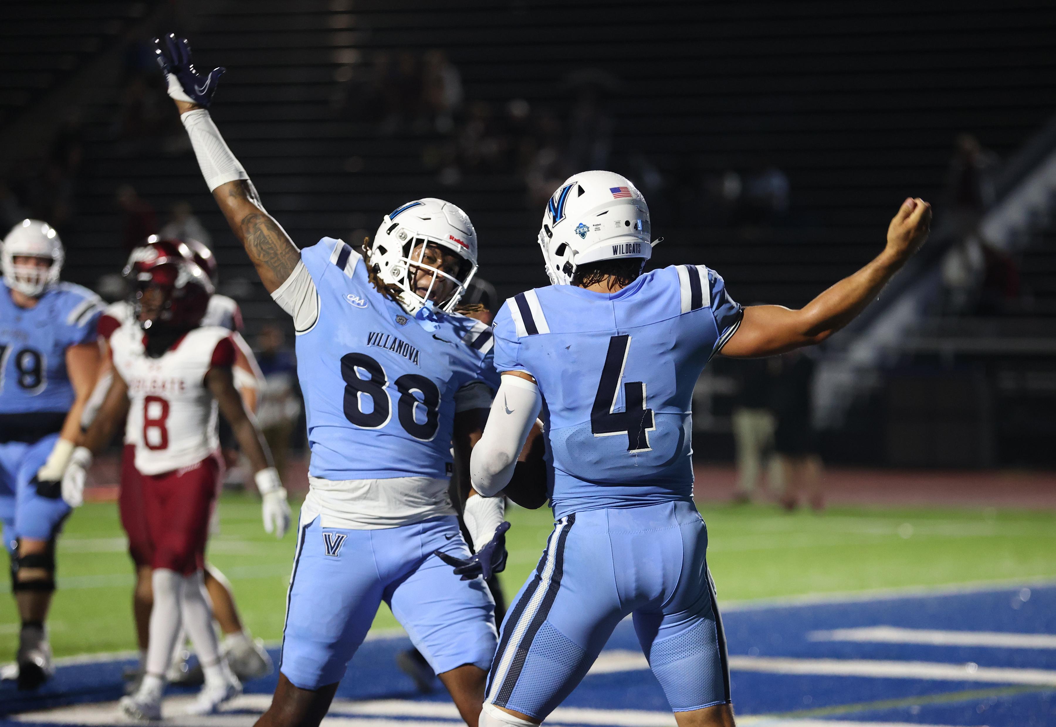 Villanova Wildcats beat Colgate Raiders, 42-19, amid rain delays