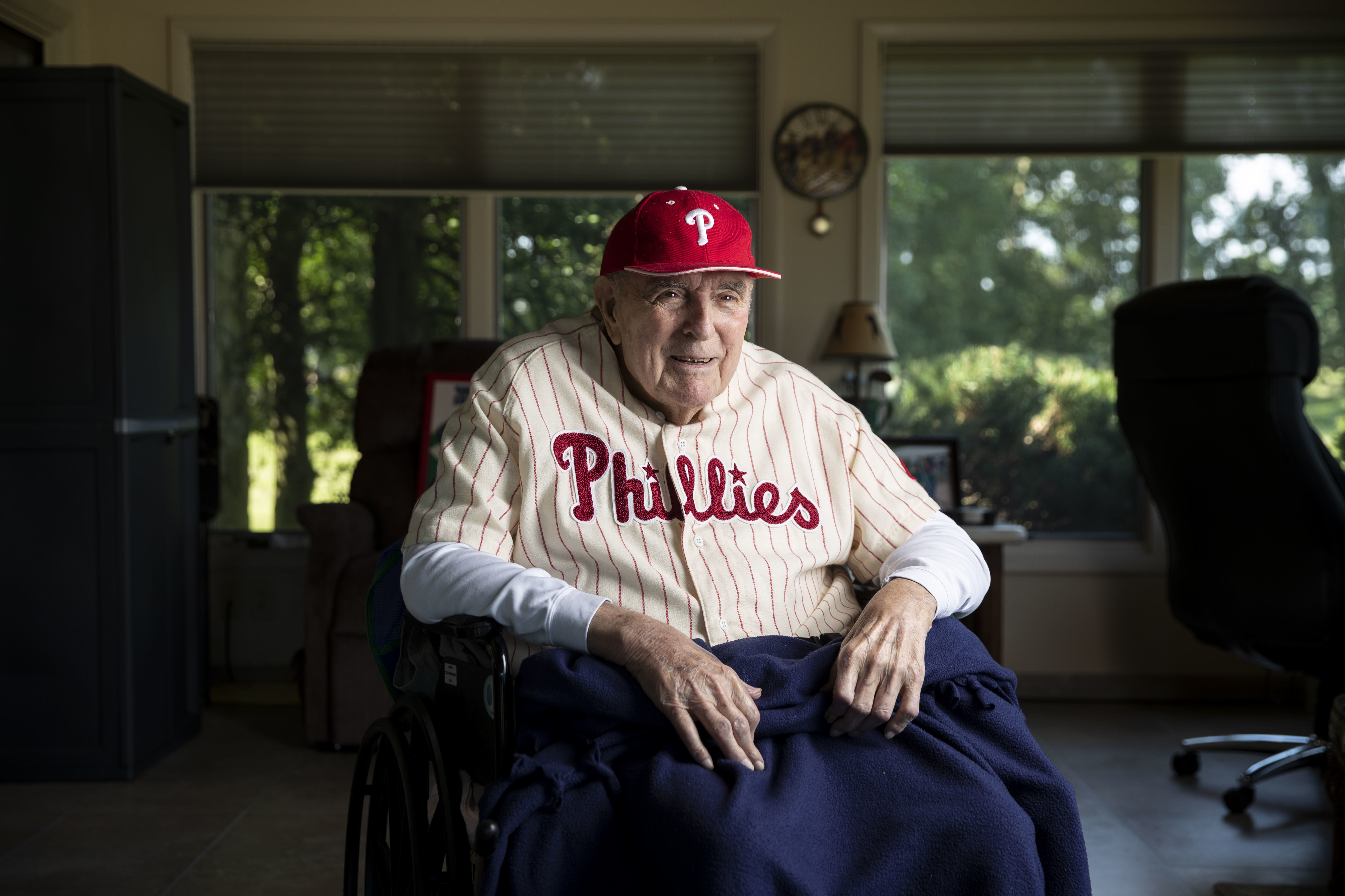 Whiz Kids cast a spell on Phillies fans that endures 60 years later