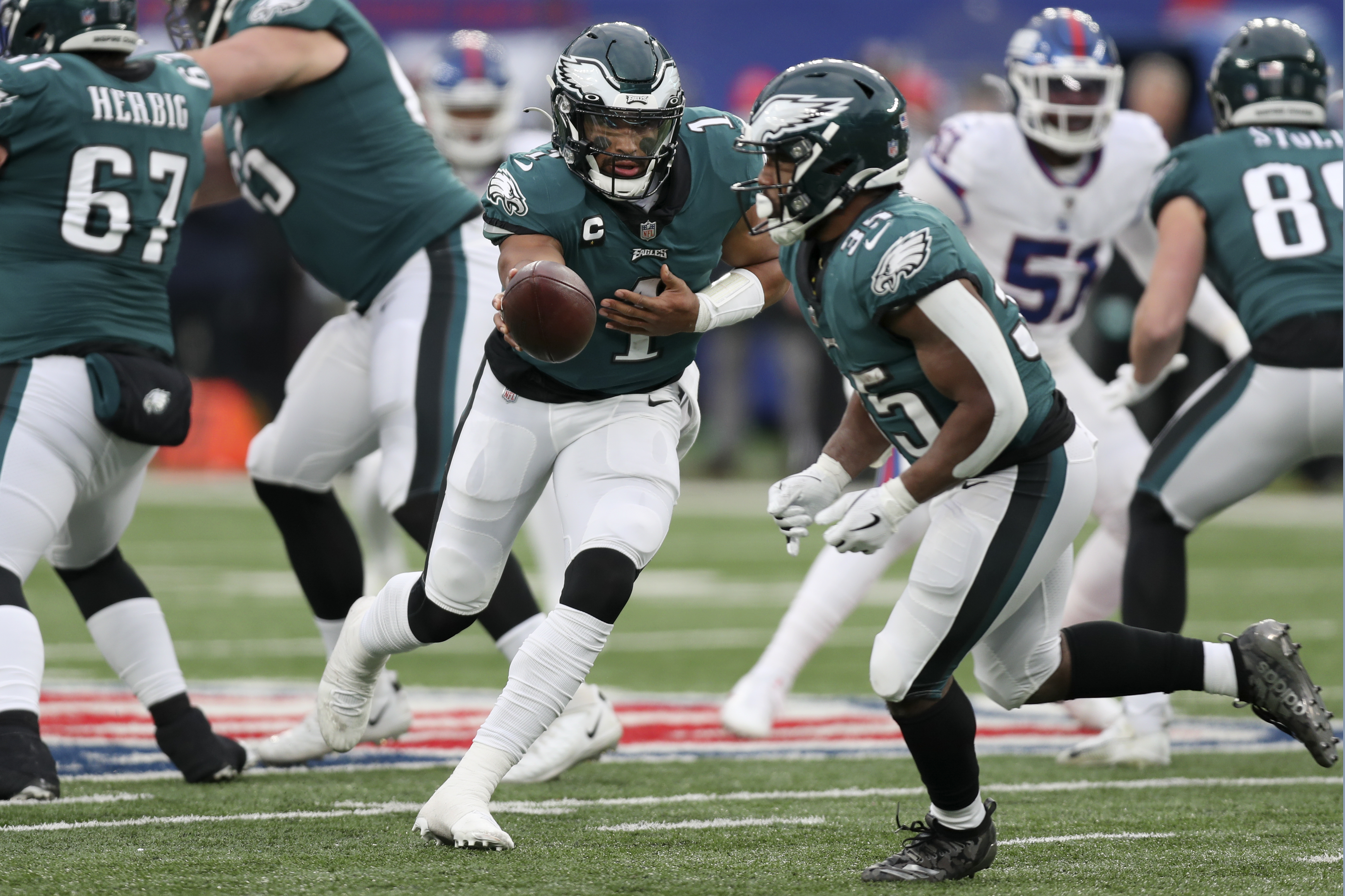 Eagles-Giants analysis: Costly turnovers from Jalen Hurts, Boston