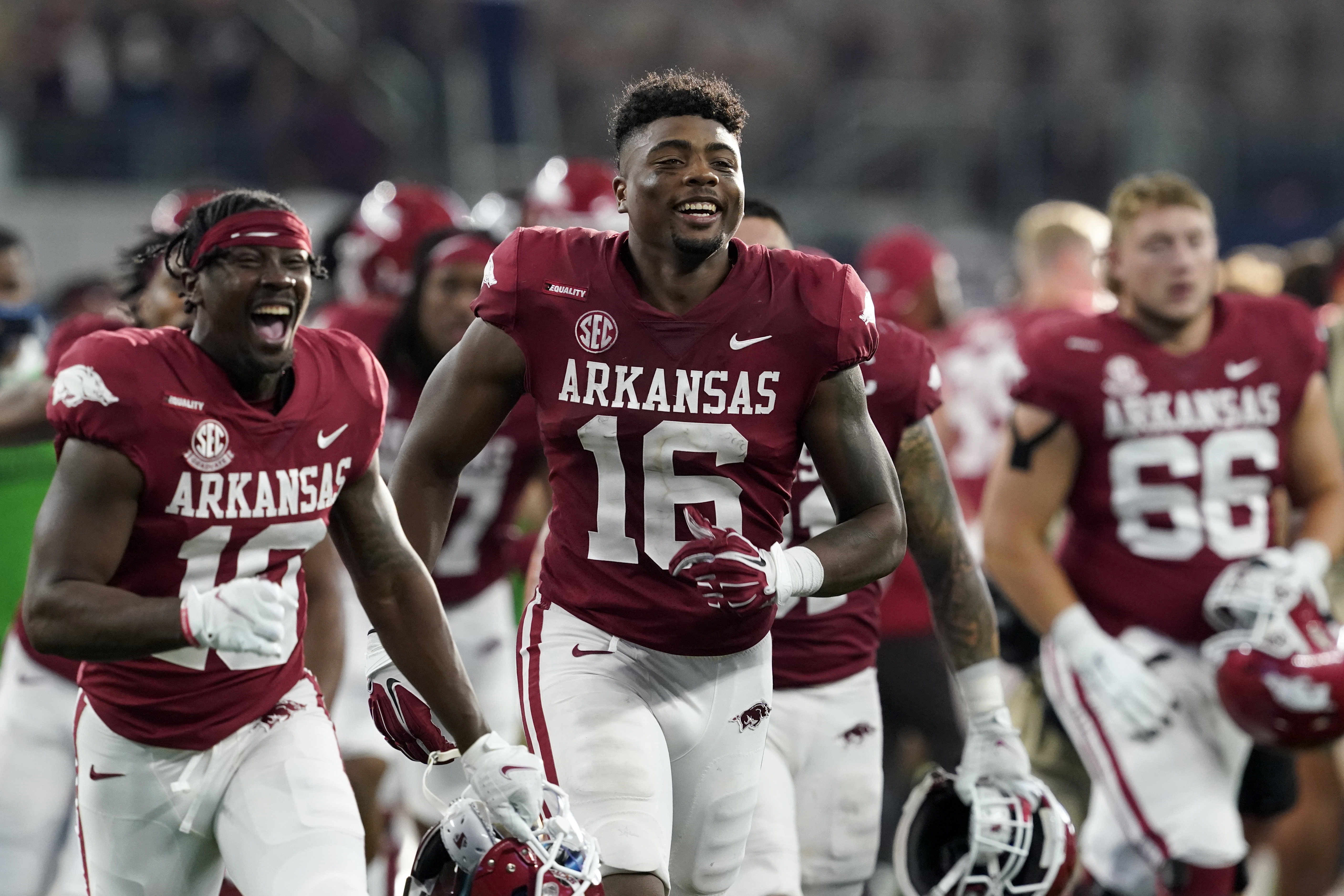 10 NFL draft prospects you need to know: Arkansas WR Treylon Burks