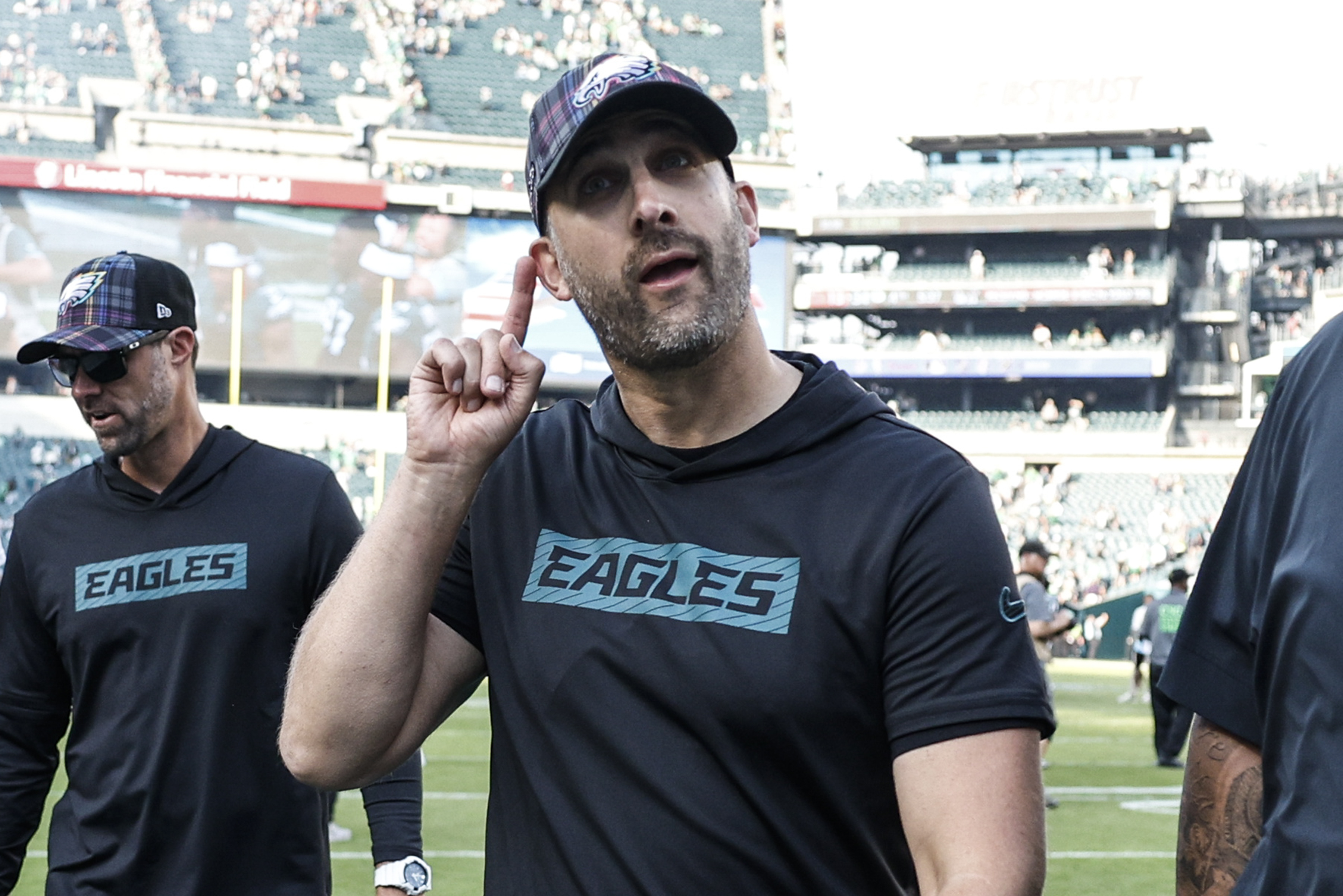 Nick Sirianni chirps Eagles fans, and more highlights from the broadcast