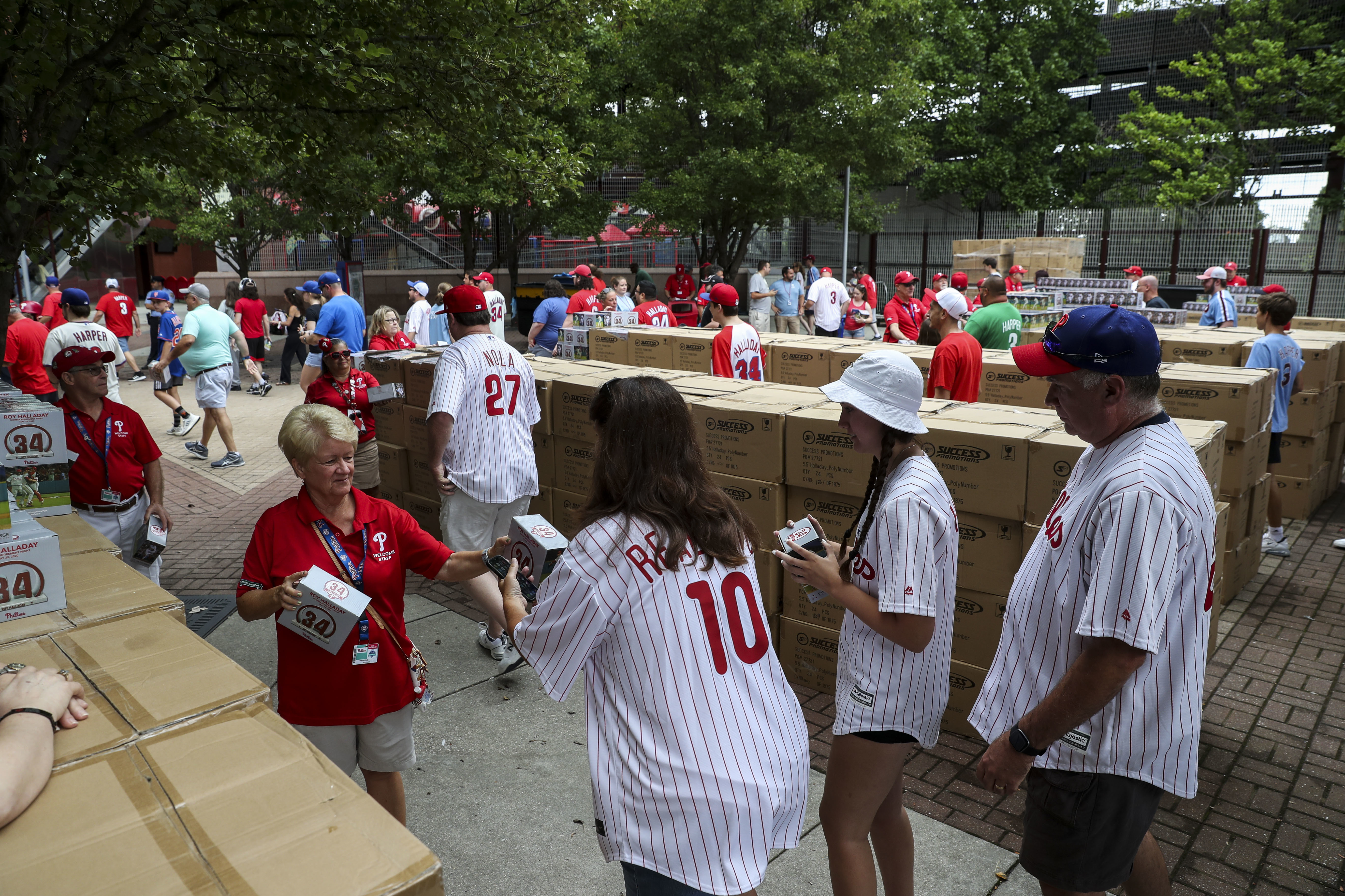 Phillies: Wheeler's complete game shutout perfect tribute to Halladay