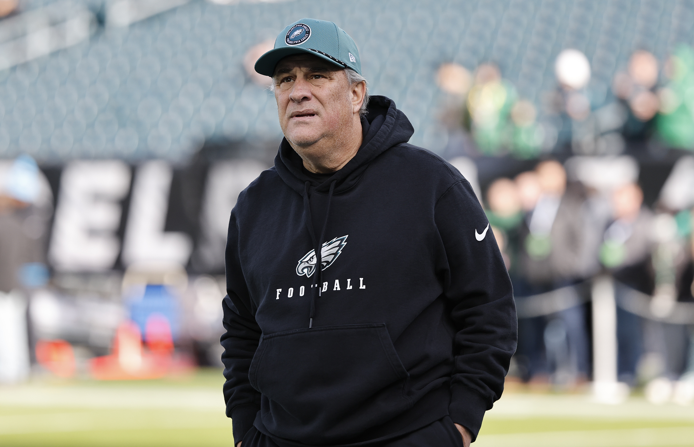 Surging Eagles defense is having fun with the Vic Fangio-isms