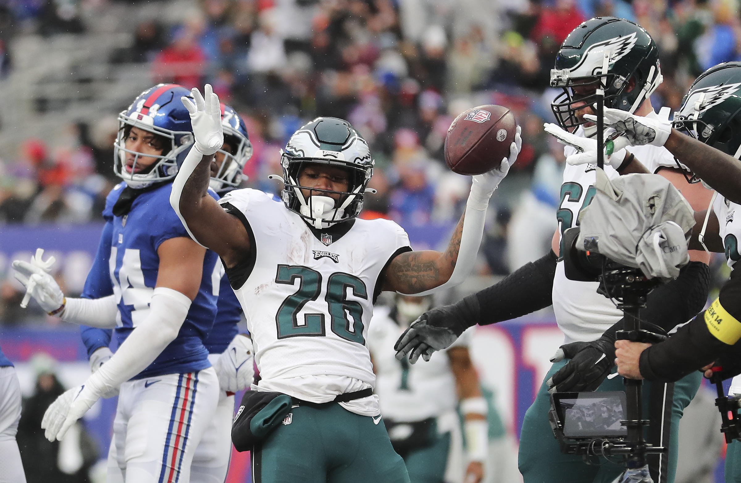 Eagles' Miles Sanders eclipsed 1,000 yards in a rout of the Giants. Bigger  (contract) numbers could be in his future.