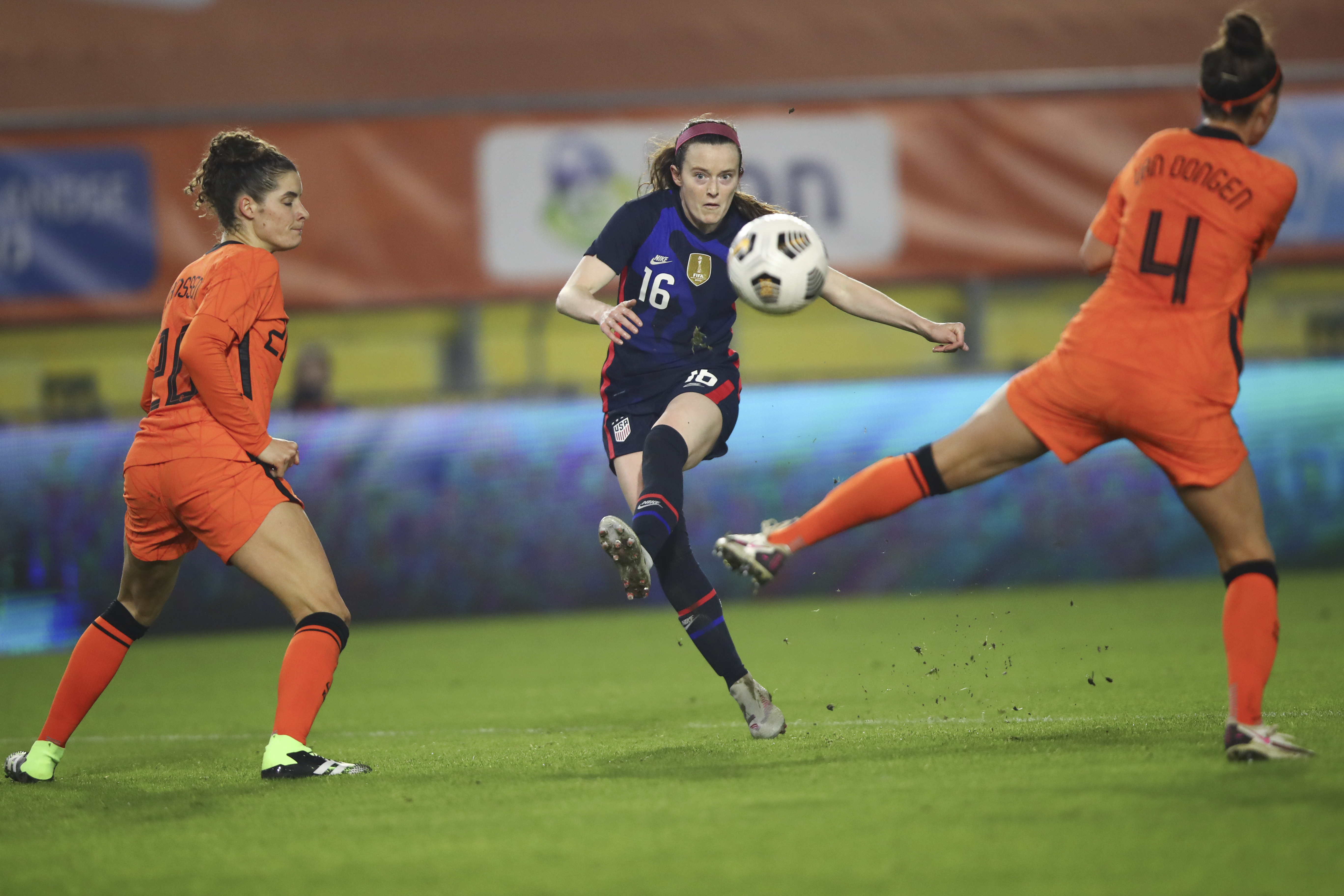 Netherlands vs. USA score: Rose Lavelle and Kristie Mewis power USWNT to  win after long layoff 