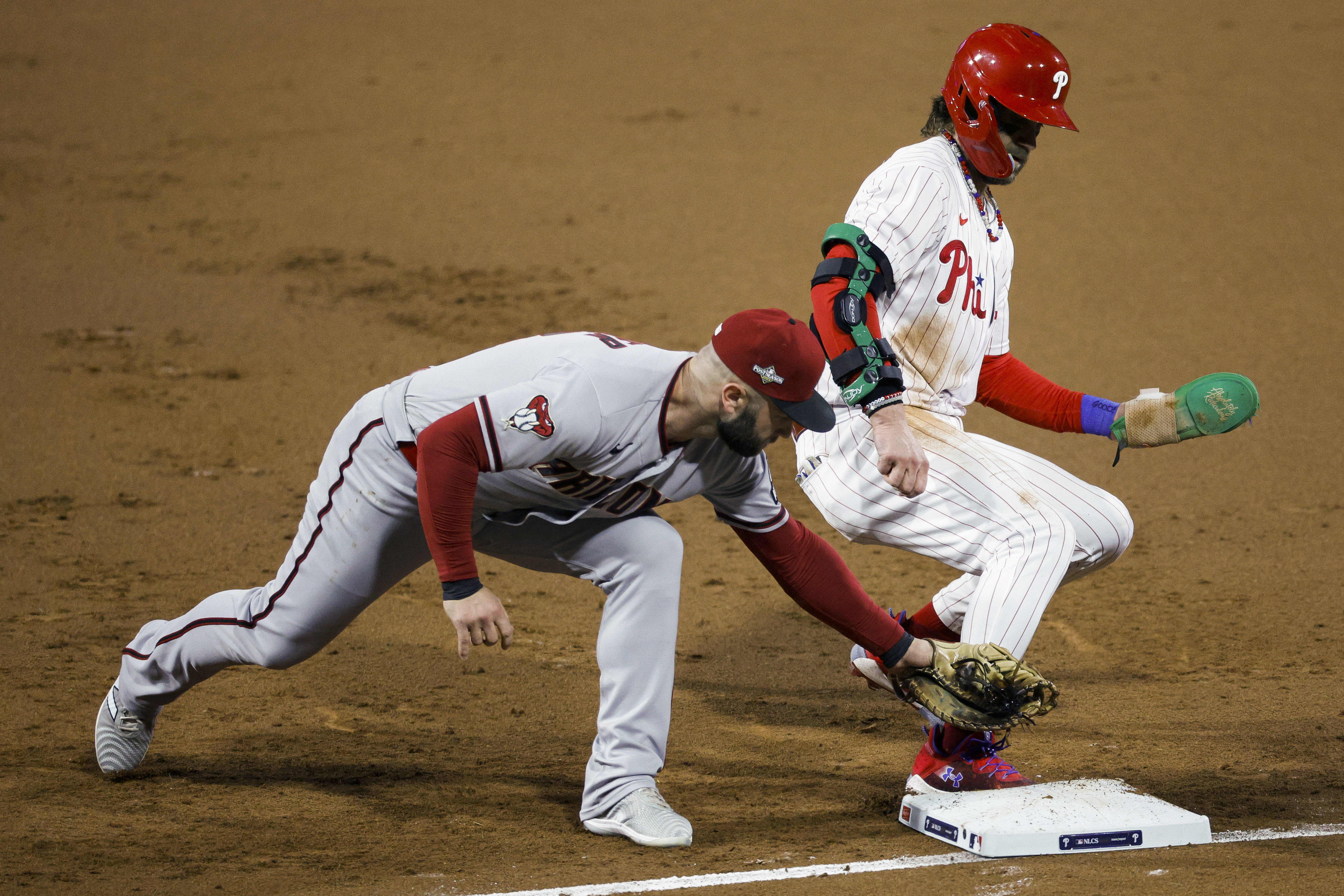 Phillies' Kyle Schwarber passes Reggie Jackson for playoff history