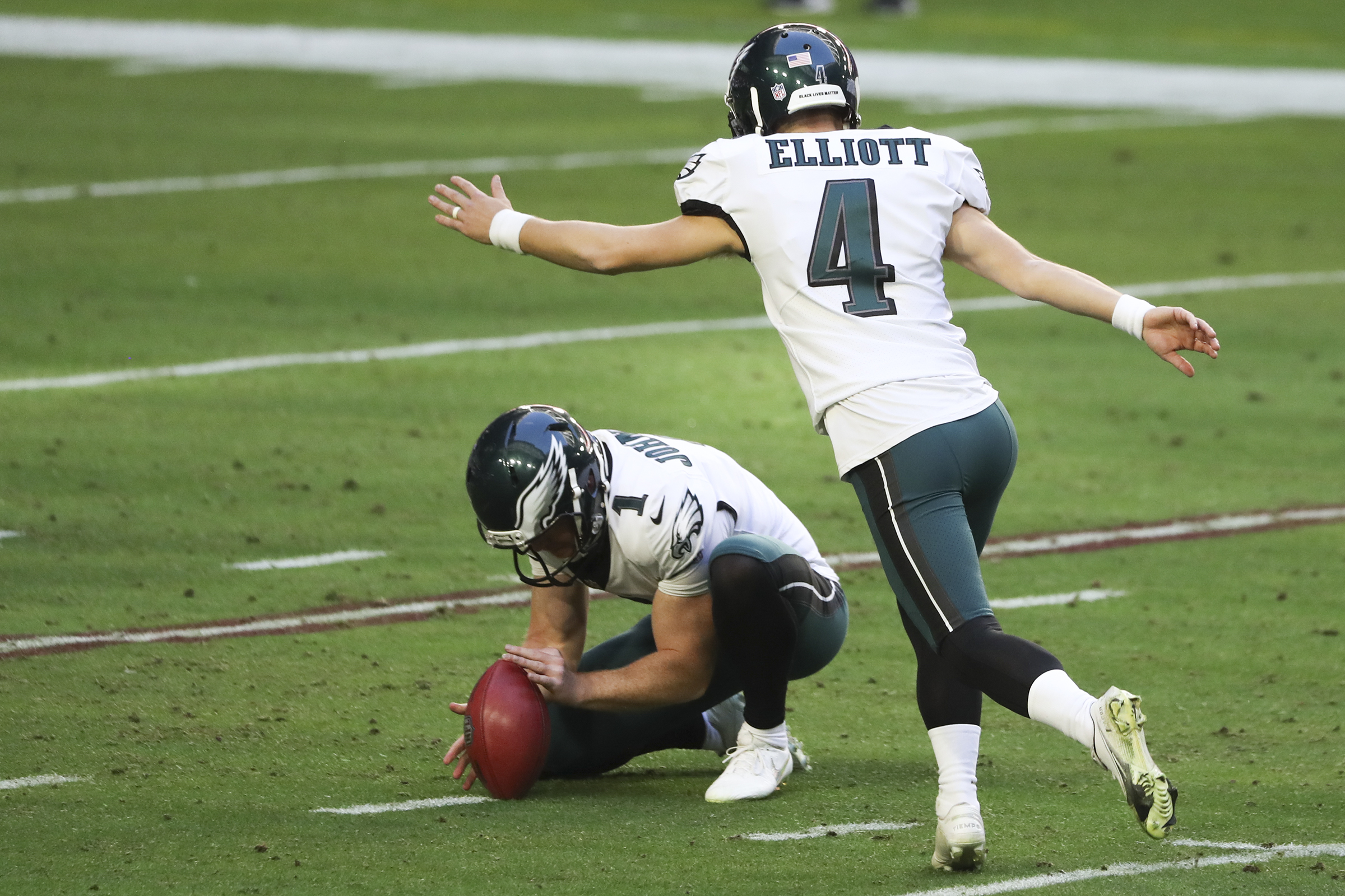 Top 25 Current Philadelphia Eagles: Kickers Count, Jake Elliott Lands at  No. 21 - Sports Illustrated Philadelphia Eagles News, Analysis and More