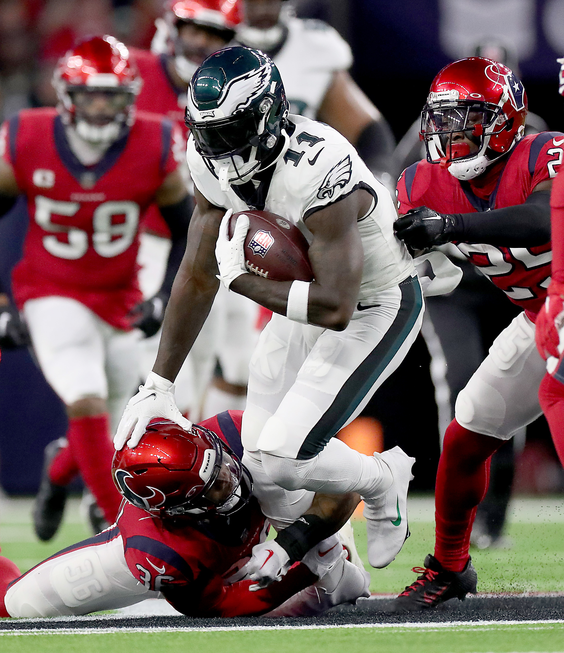 1 Insane Statistic Shows Dominance Of Eagles WR AJ Brown