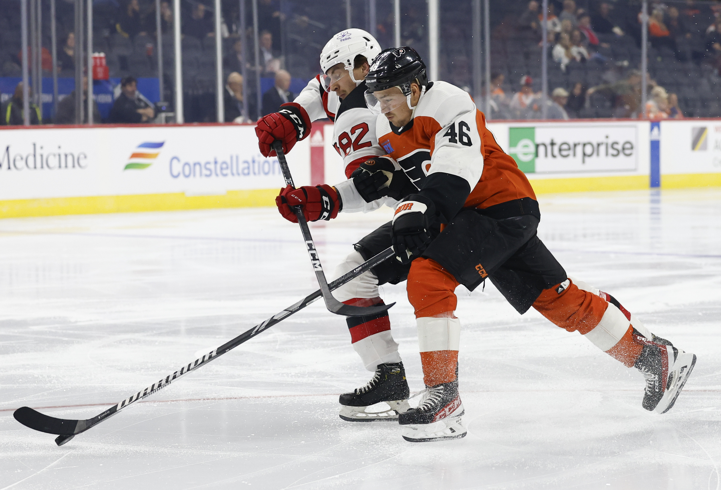 Hart, Flyers send Devils to 4th straight loss, 2-1 - 6abc Philadelphia