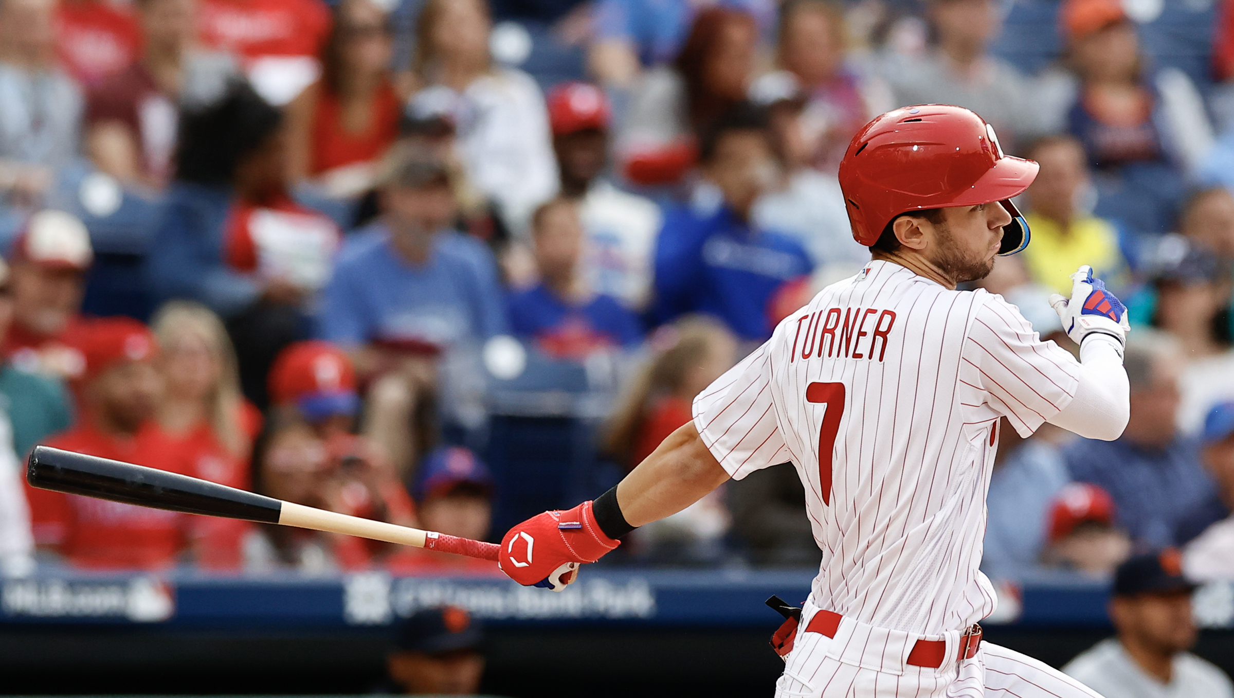 Aaron Nola flirts with no-hitter, still helps Phillies to 8-3 win