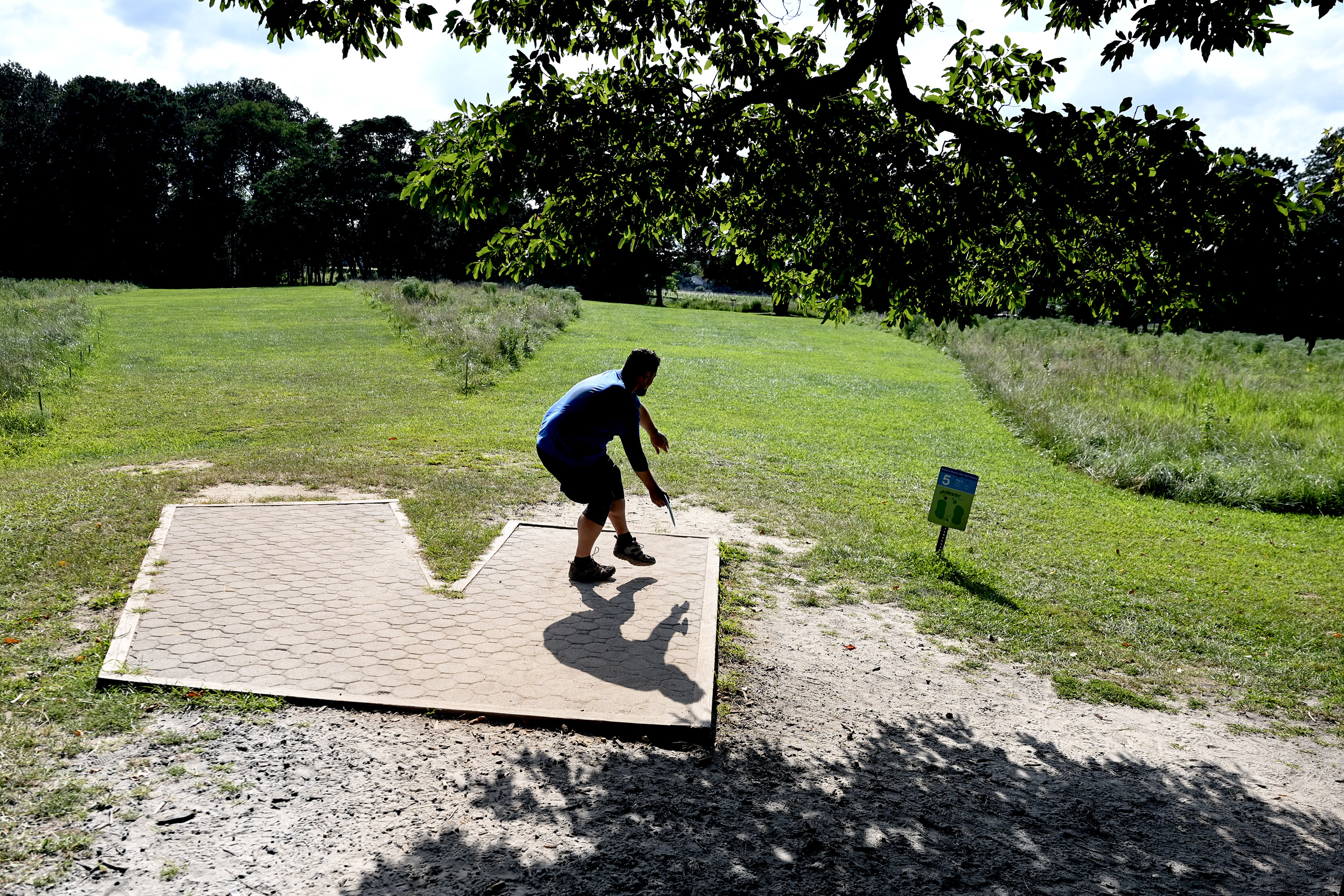 Could Your Community Use a Disc Golf Course?