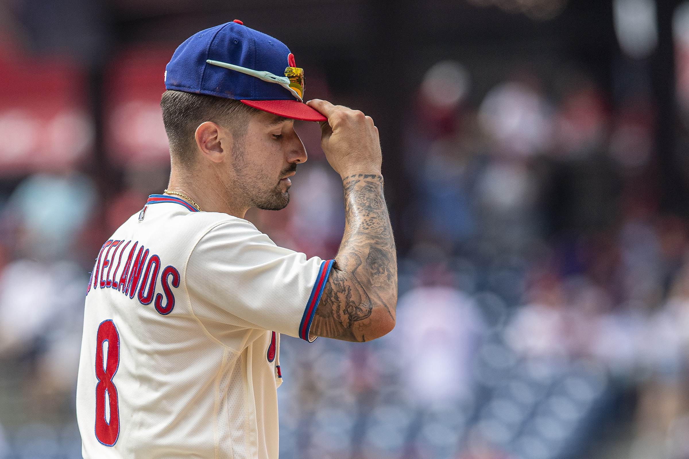 Phillies' Nick Castellanos 'just hasn't been right — and he's made it  worse,' says personal hitting coach